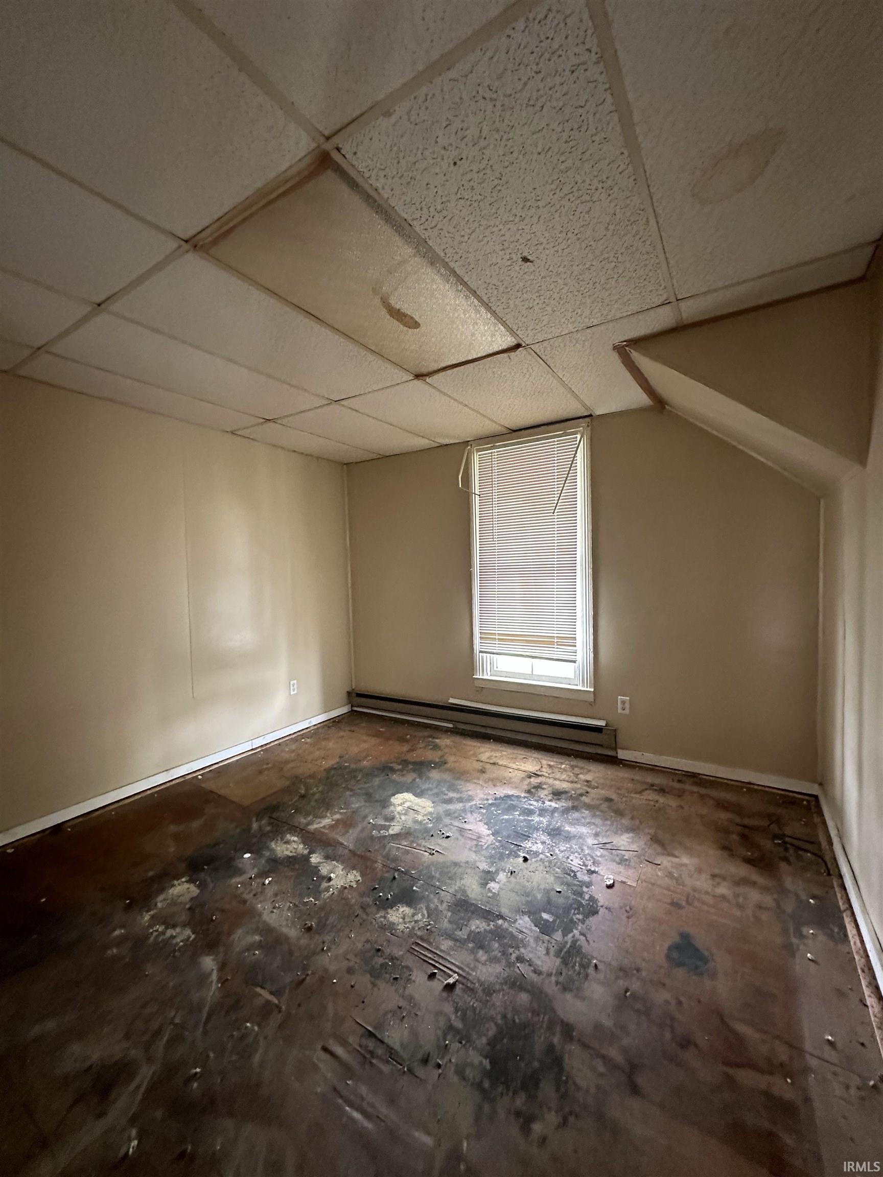 Photo 9 of 220 E Van Buren Street