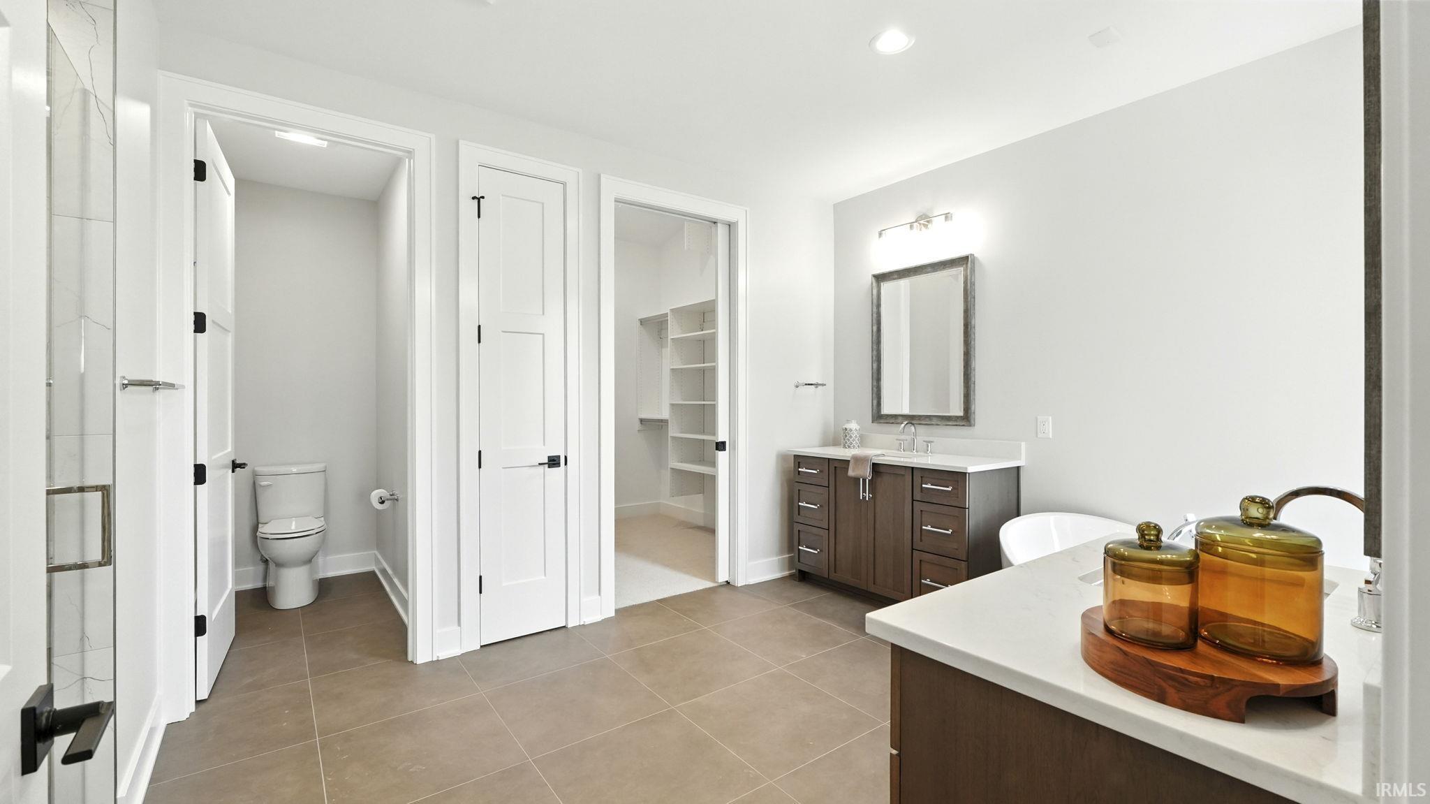 Photo 30 of 10491 Beaugreen Cove