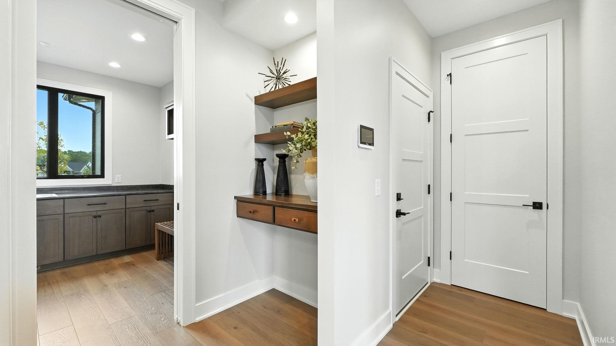 Photo 6 of 10491 Beaugreen Cove