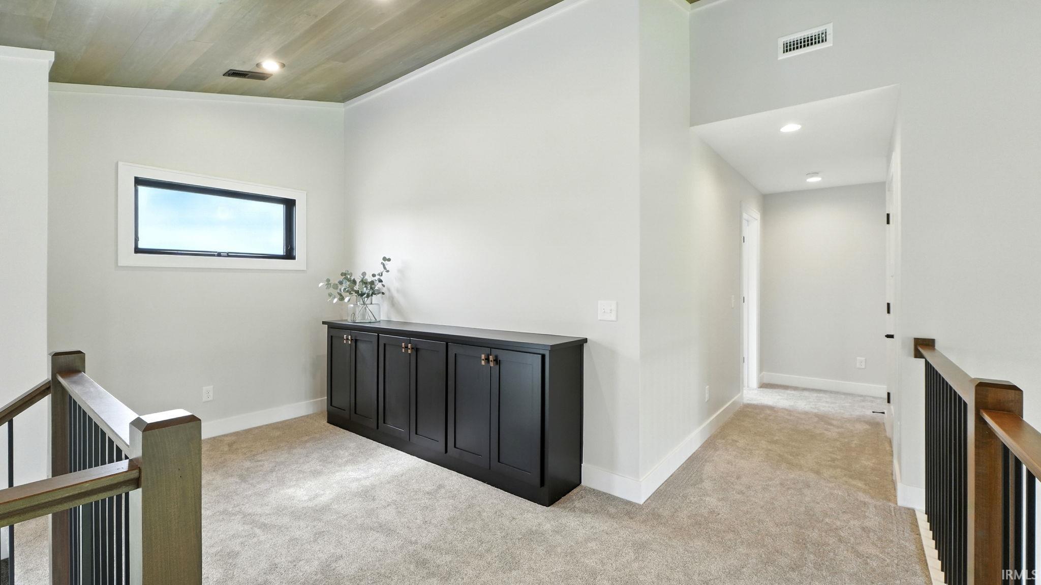 Photo 8 of 10491 Beaugreen Cove