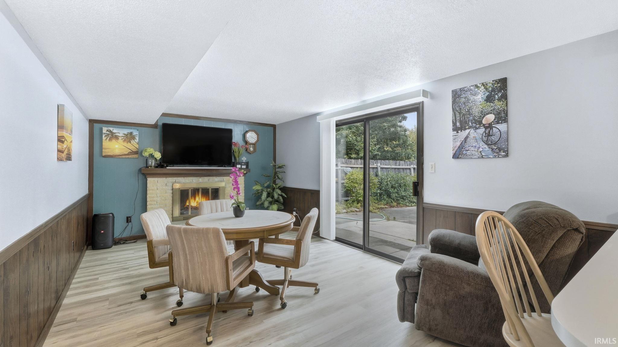 Photo 6 of 4011 Thornbury Place