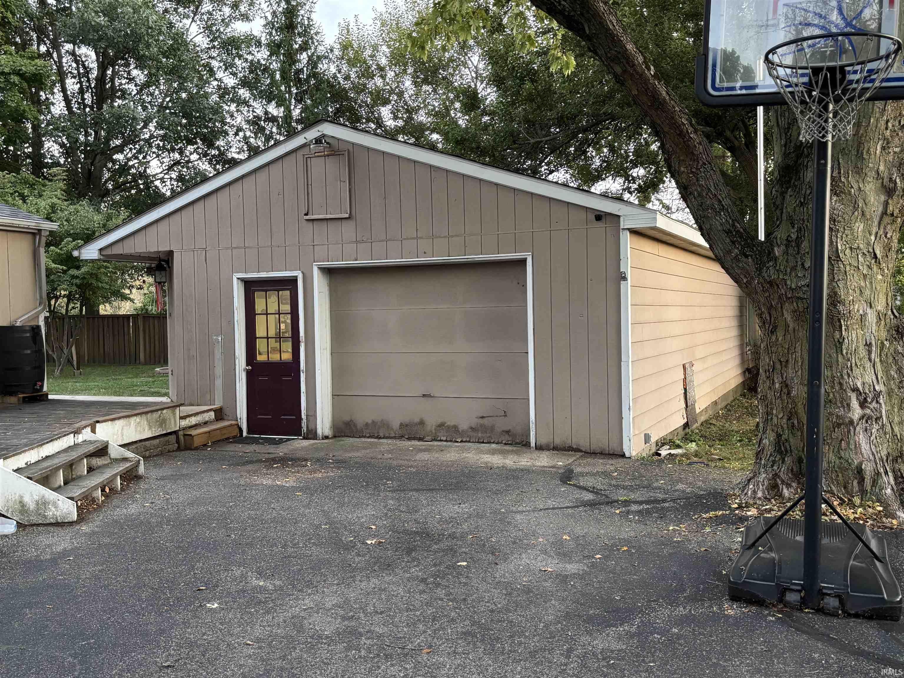Homes for sale in Fowler, IN | 902 E 8Th St, Fowler, IN 47944 | MLS# 202541280