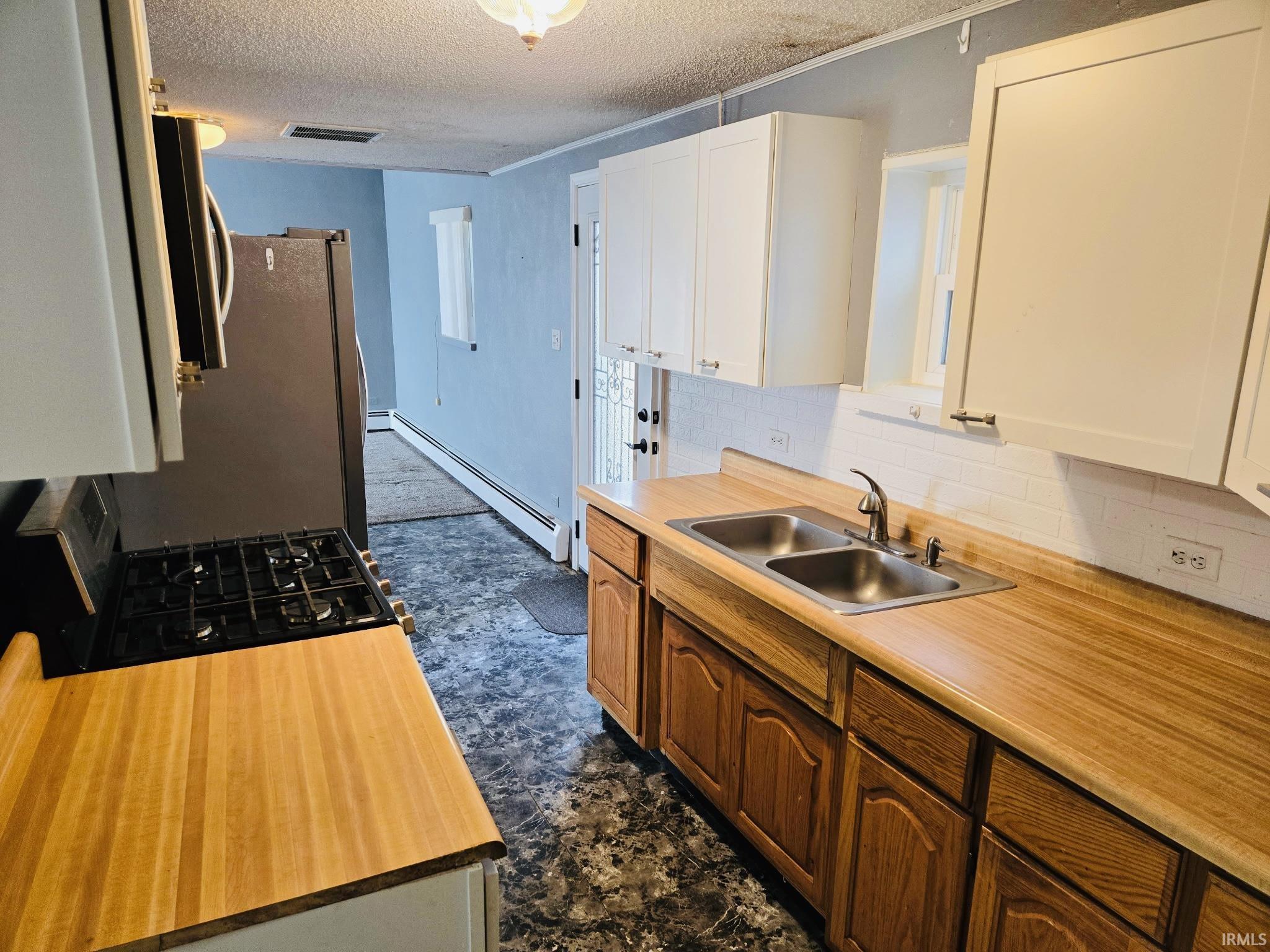 Photo 12 of 4085 W 500 S