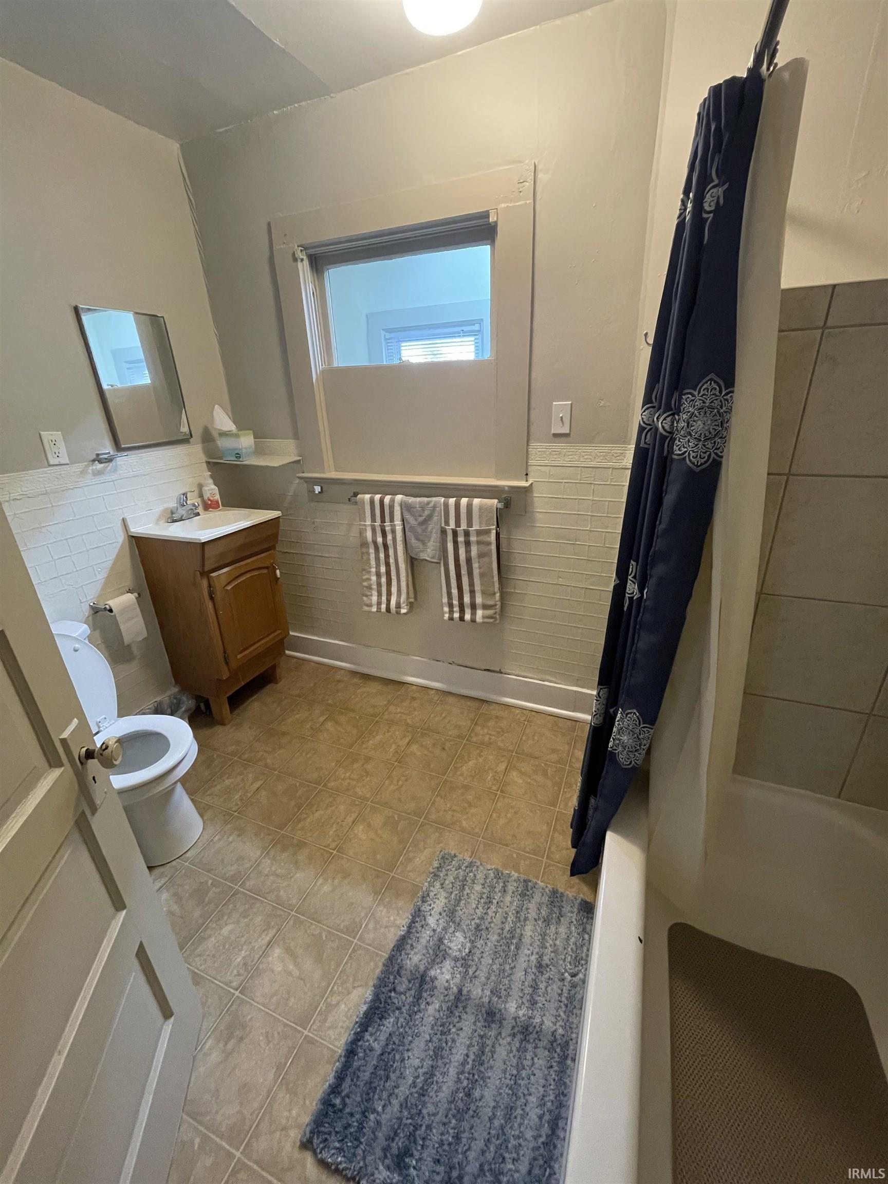 Photo 10 of 4013 S Wayne Avenue