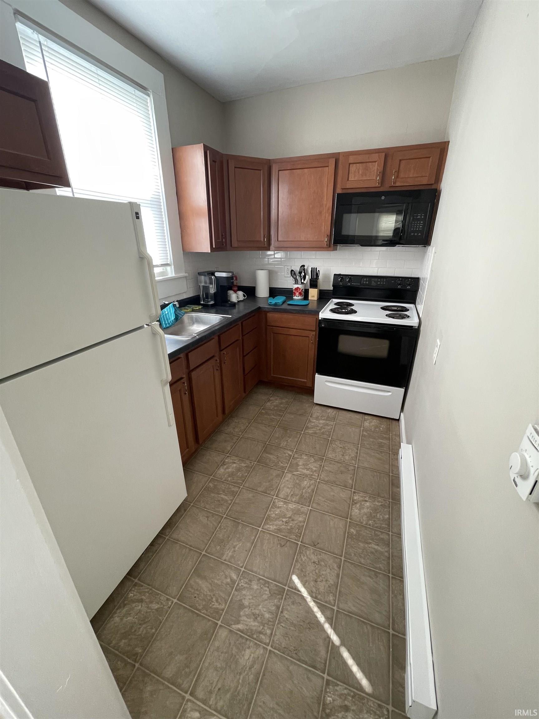 Photo 20 of 4013 S Wayne Avenue