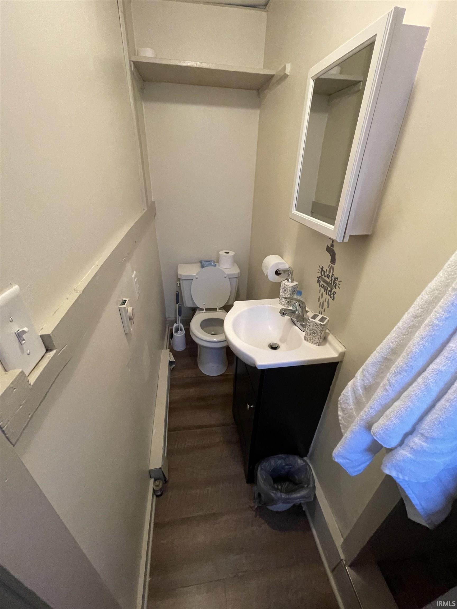 Photo 5 of 4013 S Wayne Avenue