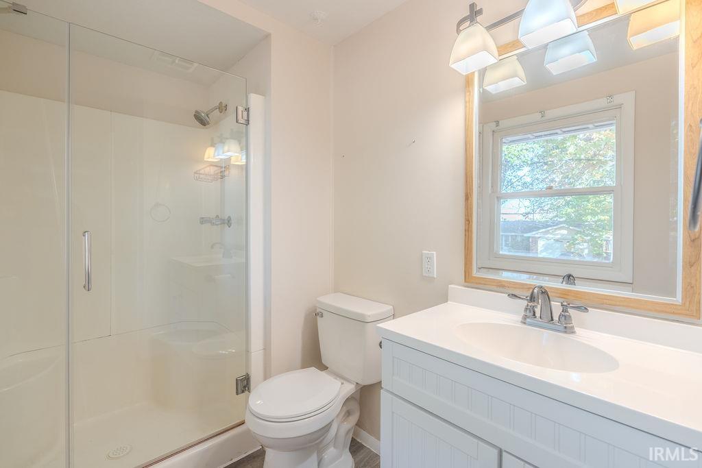 Photo 17 of 6334 Bennington Drive