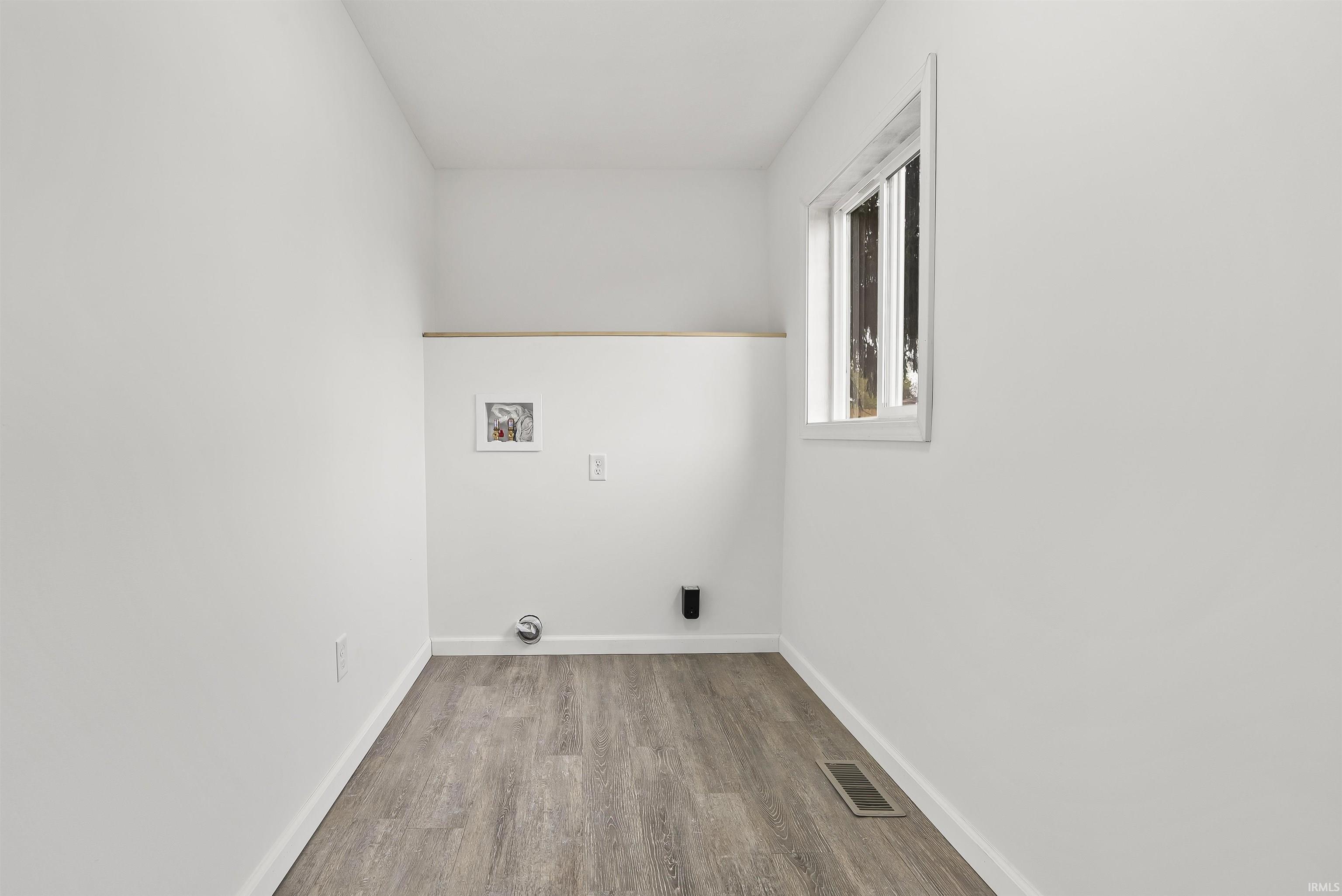 Photo 32 of 1038 W 200 S