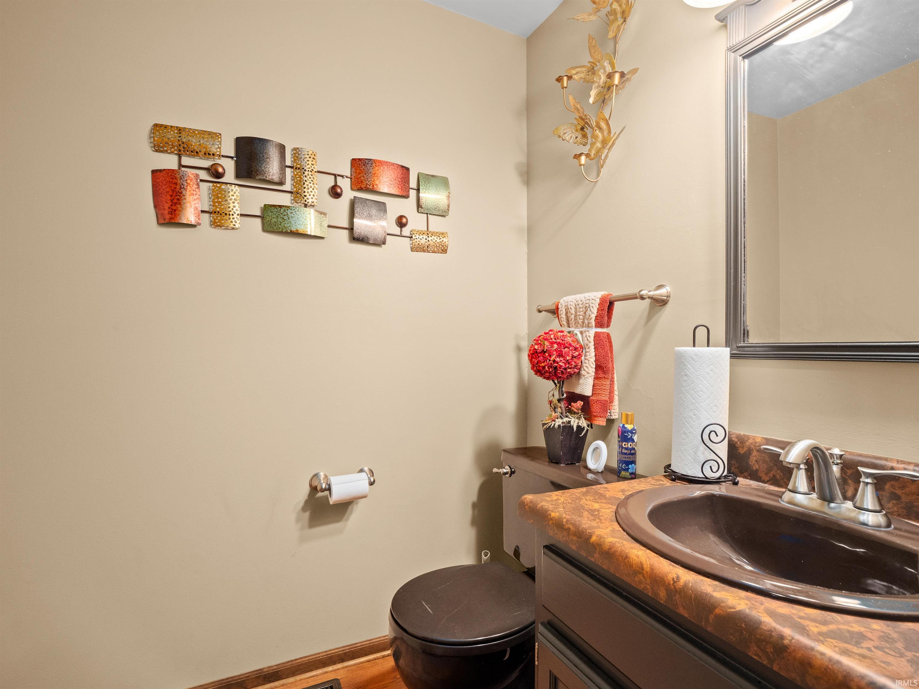 Photo 9 of 6926 Rockcroft Court