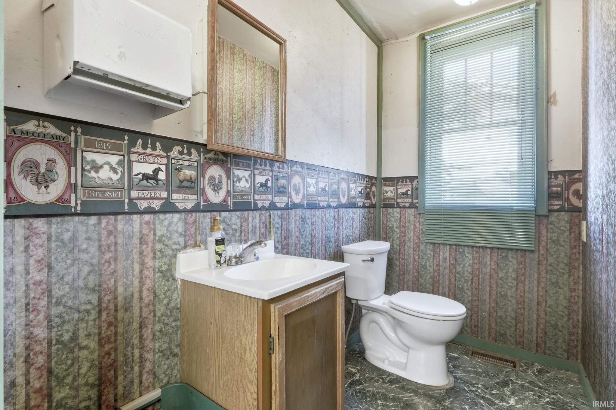 Photo 16 of 549 Warren Street