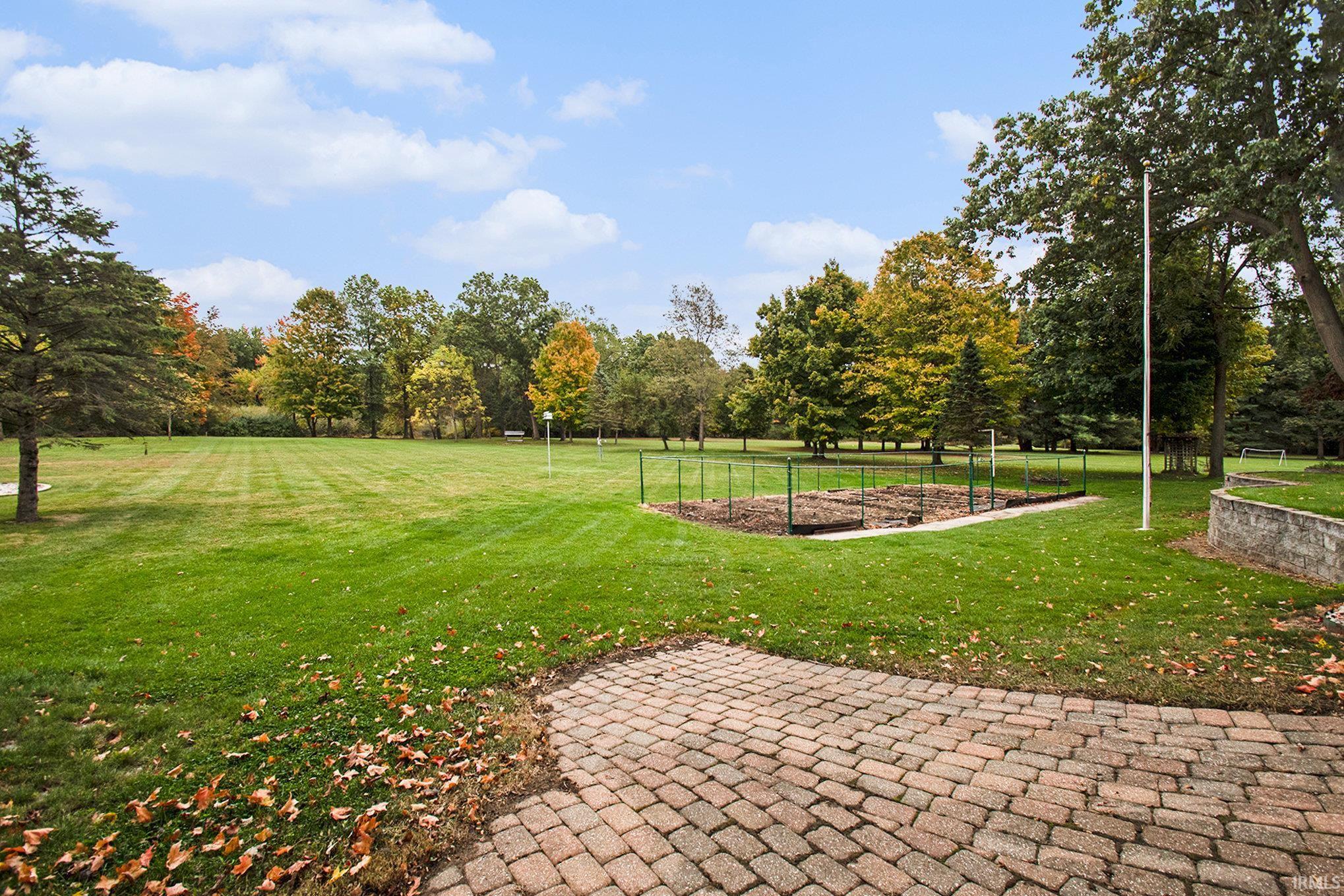 Photo 31 of 51354 Stratford Drive