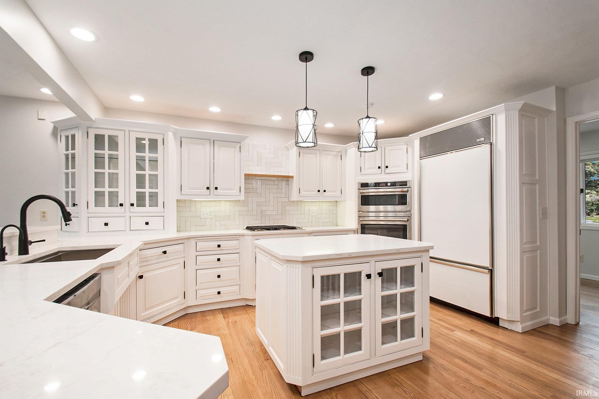 Photo 5 of 51354 Stratford Drive