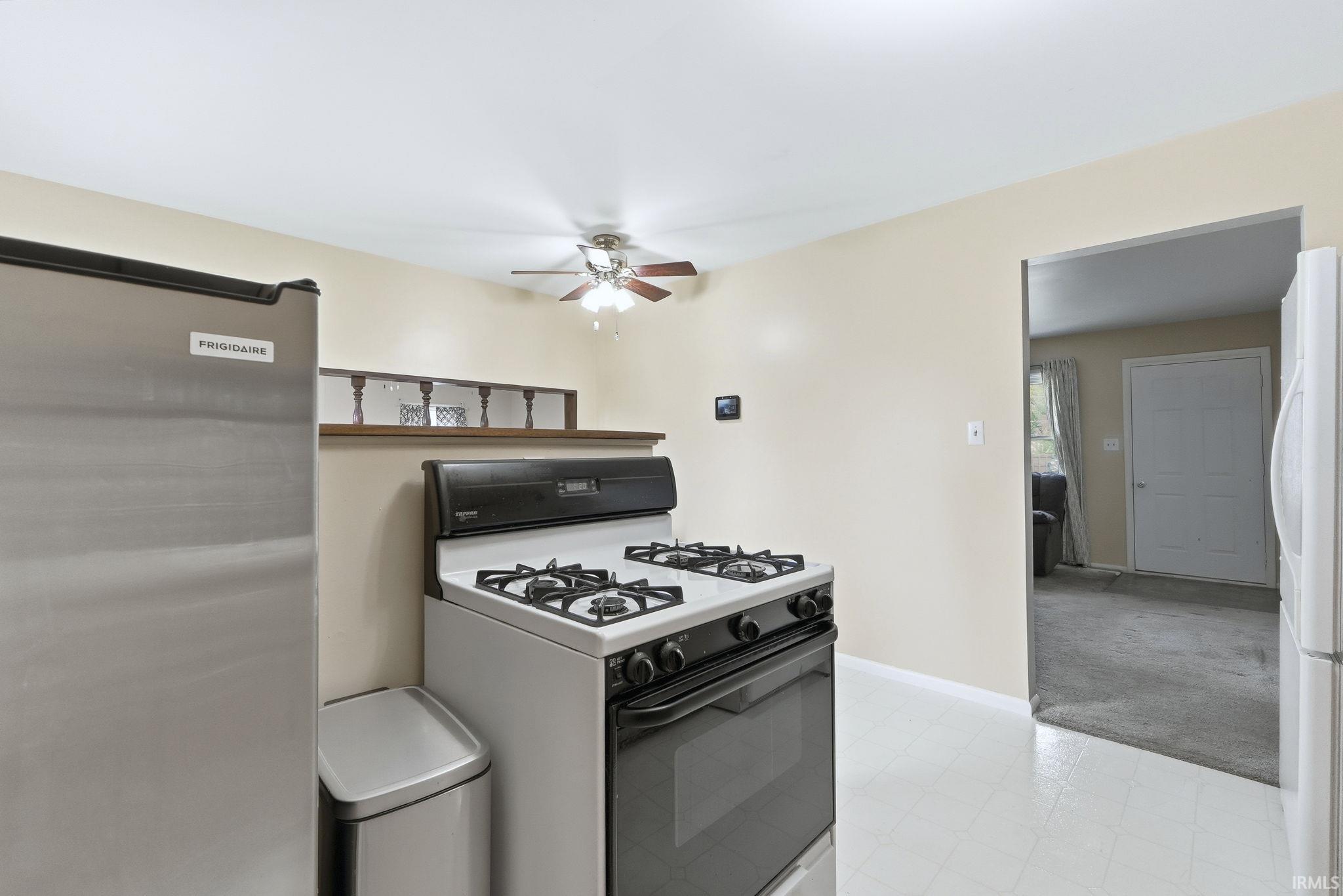 Photo 11 of 411 Sara Drive