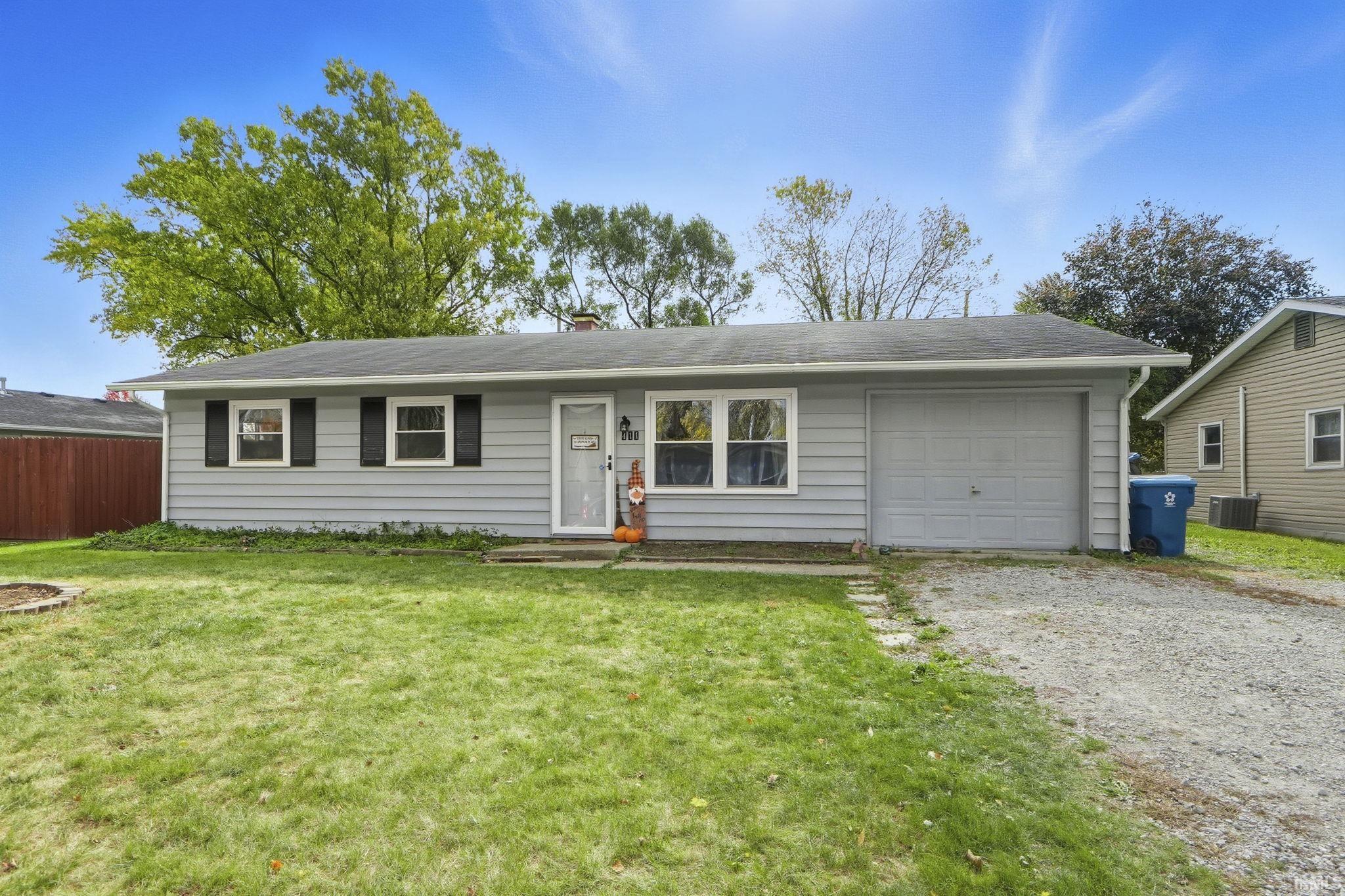 Photo 2 of 411 Sara Drive