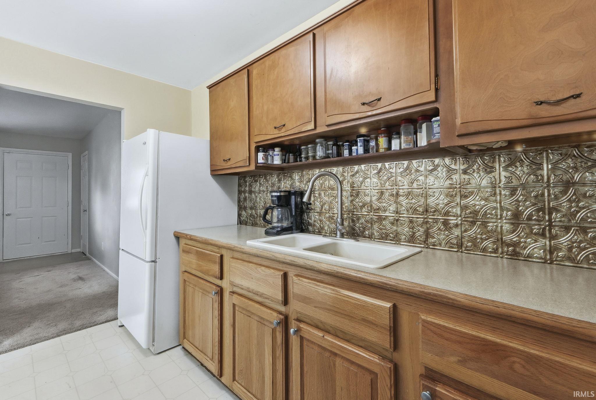 Photo 7 of 411 Sara Drive