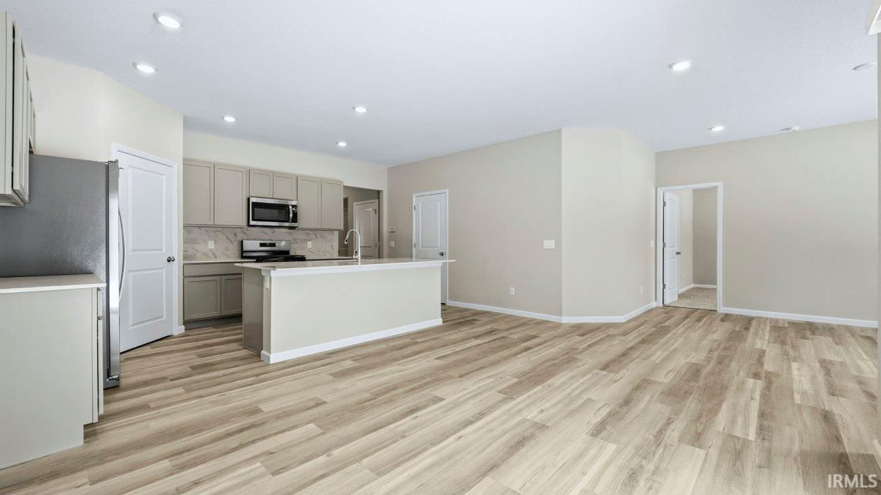 Photo 5 of 6880 Jerome Park Place