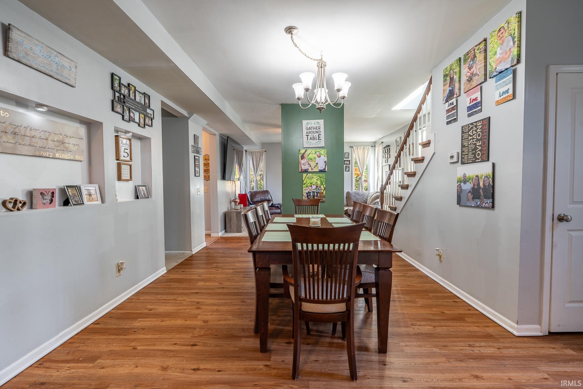 Photo 11 of 472 Vermont Street