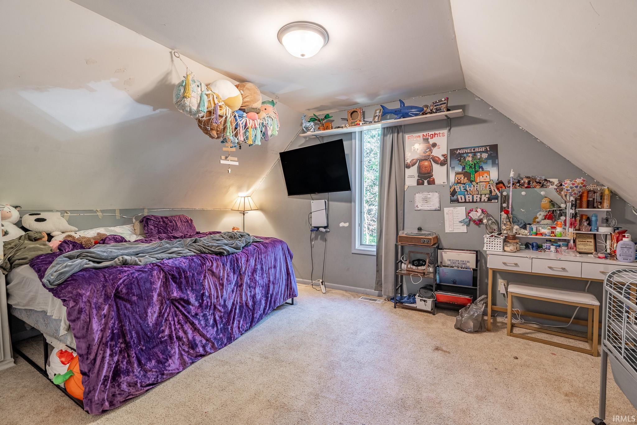 Photo 25 of 472 Vermont Street