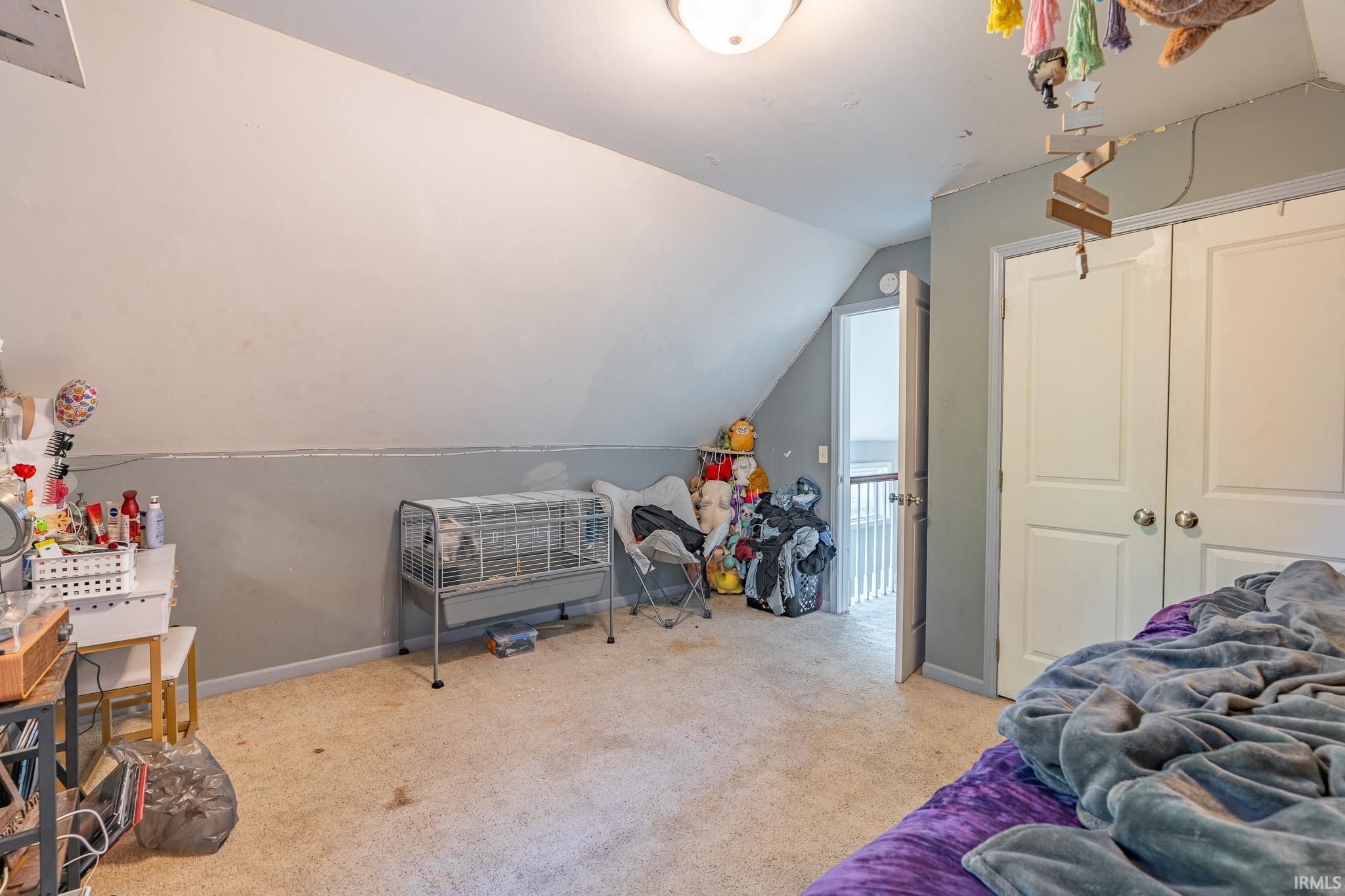 Photo 26 of 472 Vermont Street