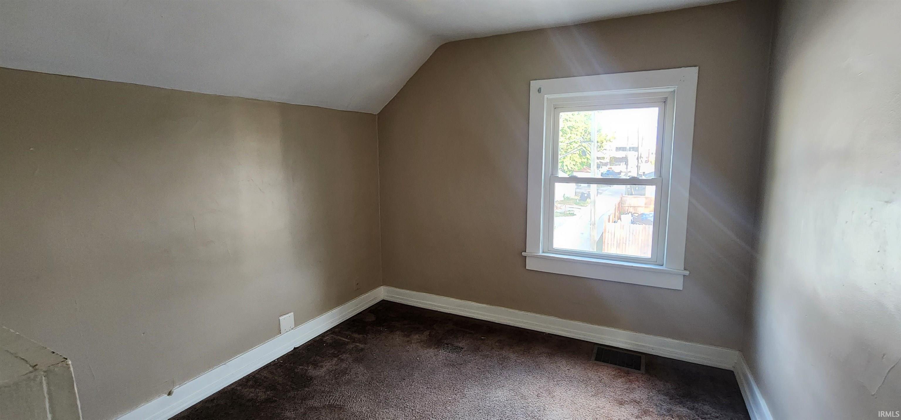 Photo 21 of 1714 Nelson Street