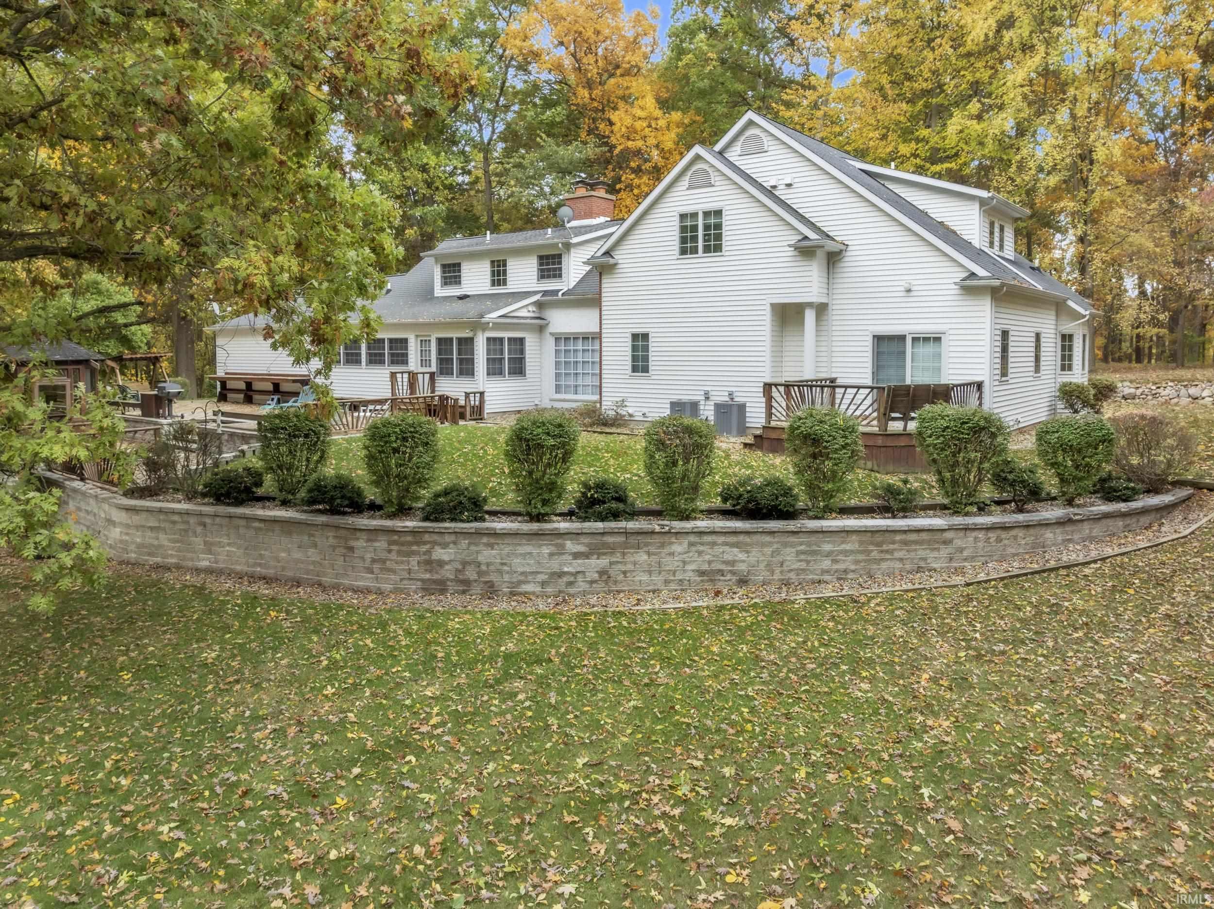 Photo 1 of 5265 E 850 N