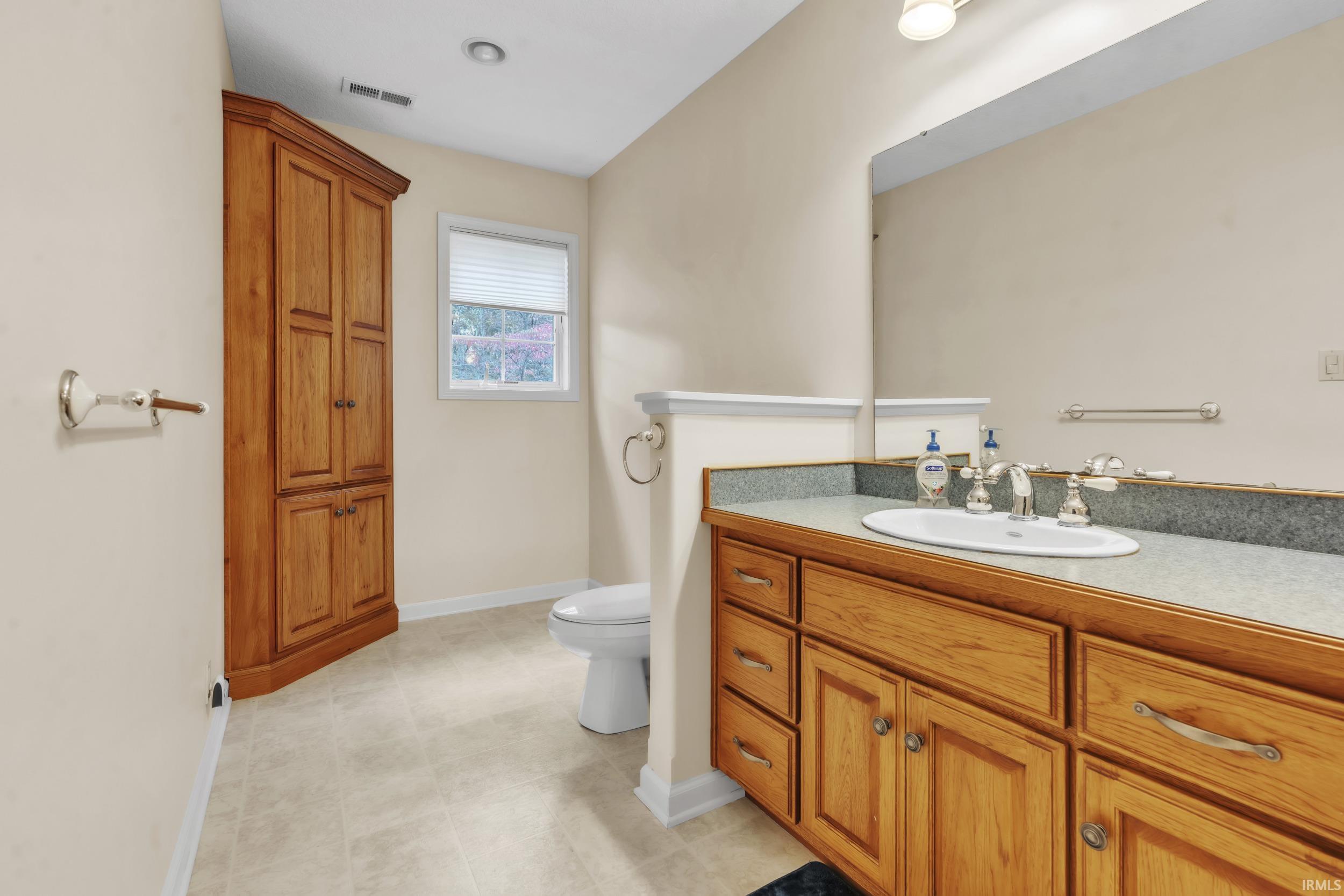 Photo 28 of 5265 E 850 N