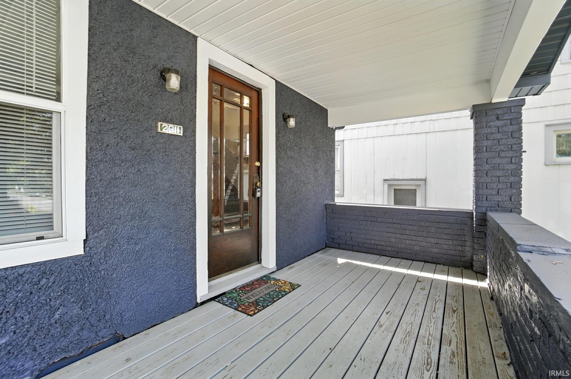 Photo 2 of 2911 Broadway