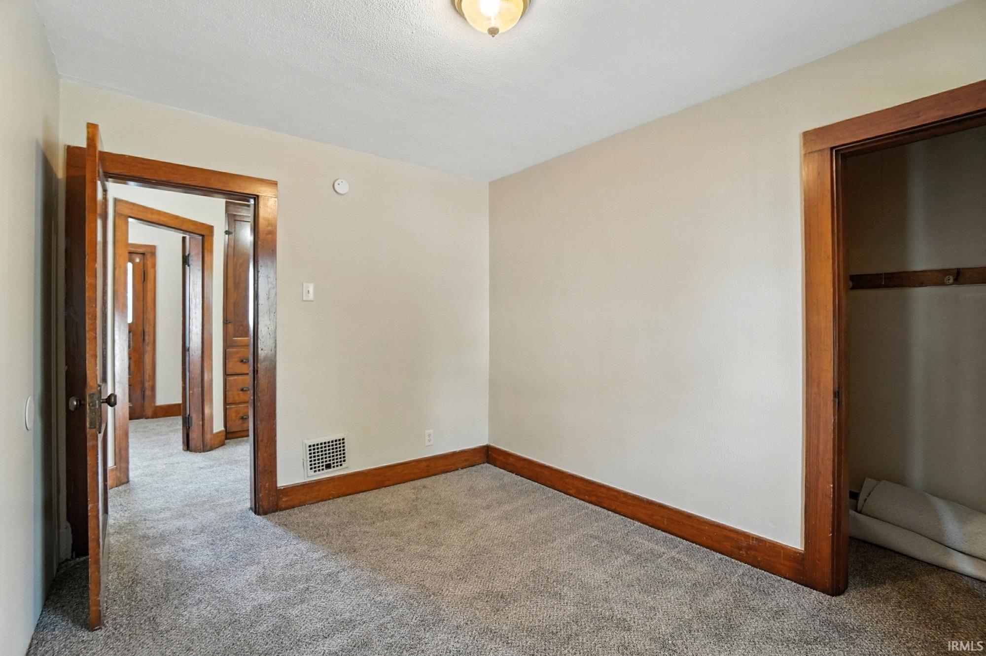 Photo 29 of 2911 Broadway