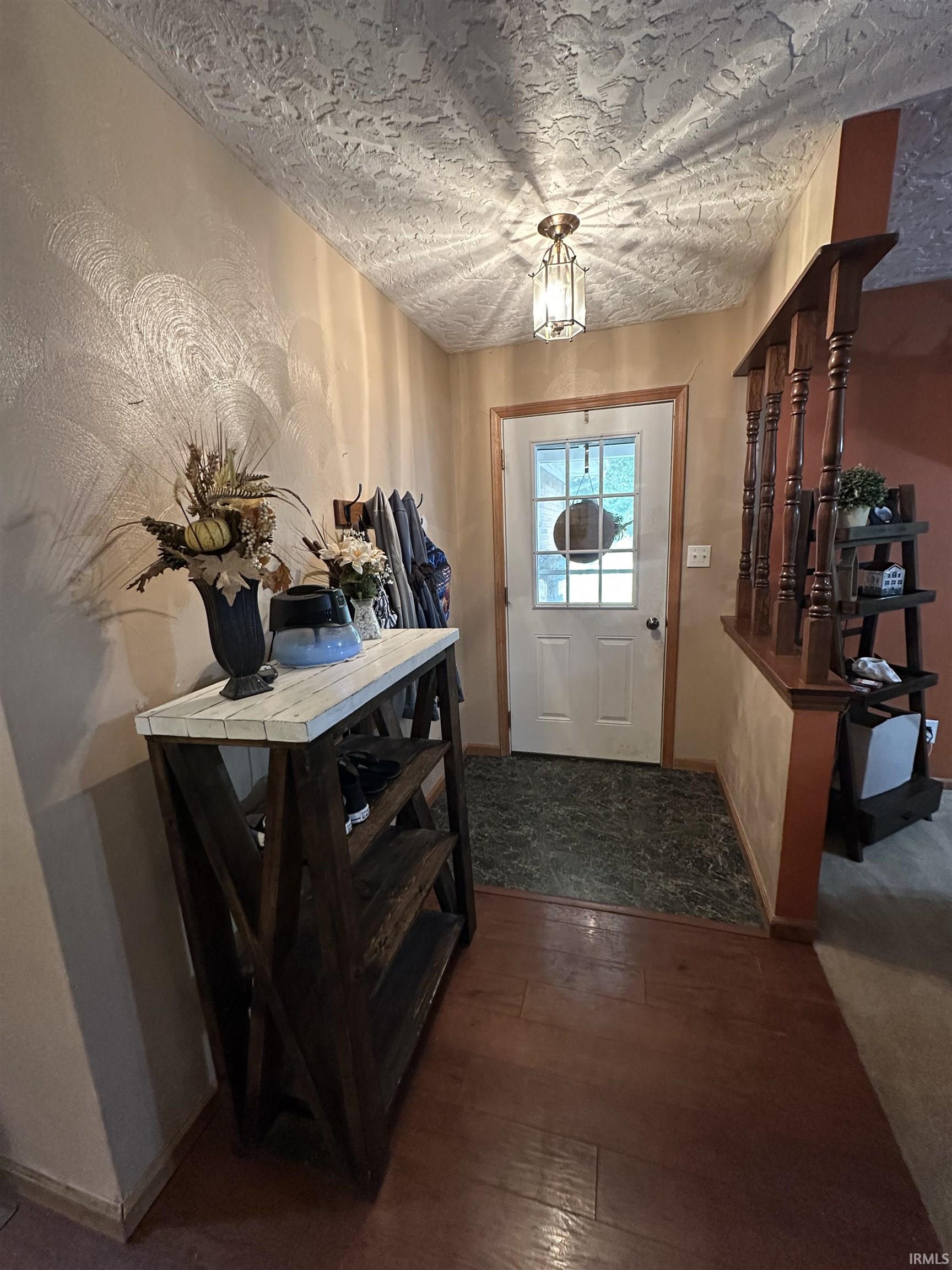 Photo 2 of 1863 S Lakeview Estate