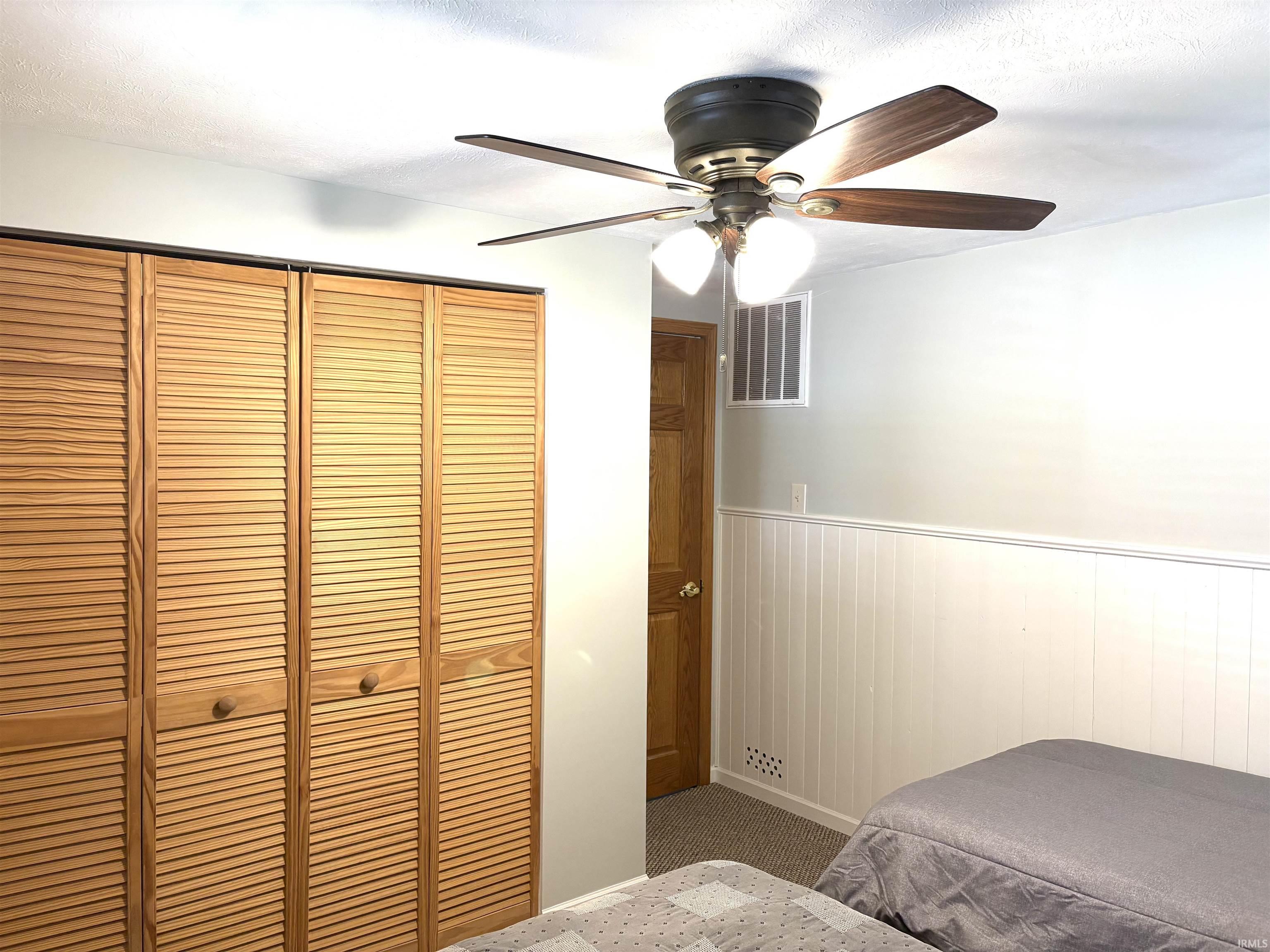 Photo 17 of 5439 W Warren Street