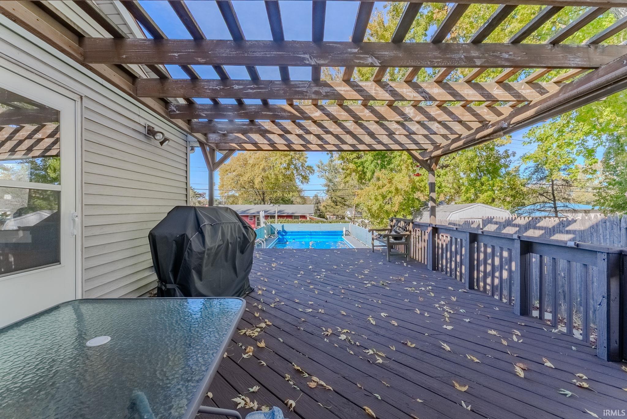 Photo 7 of 860 Cambridge Drive