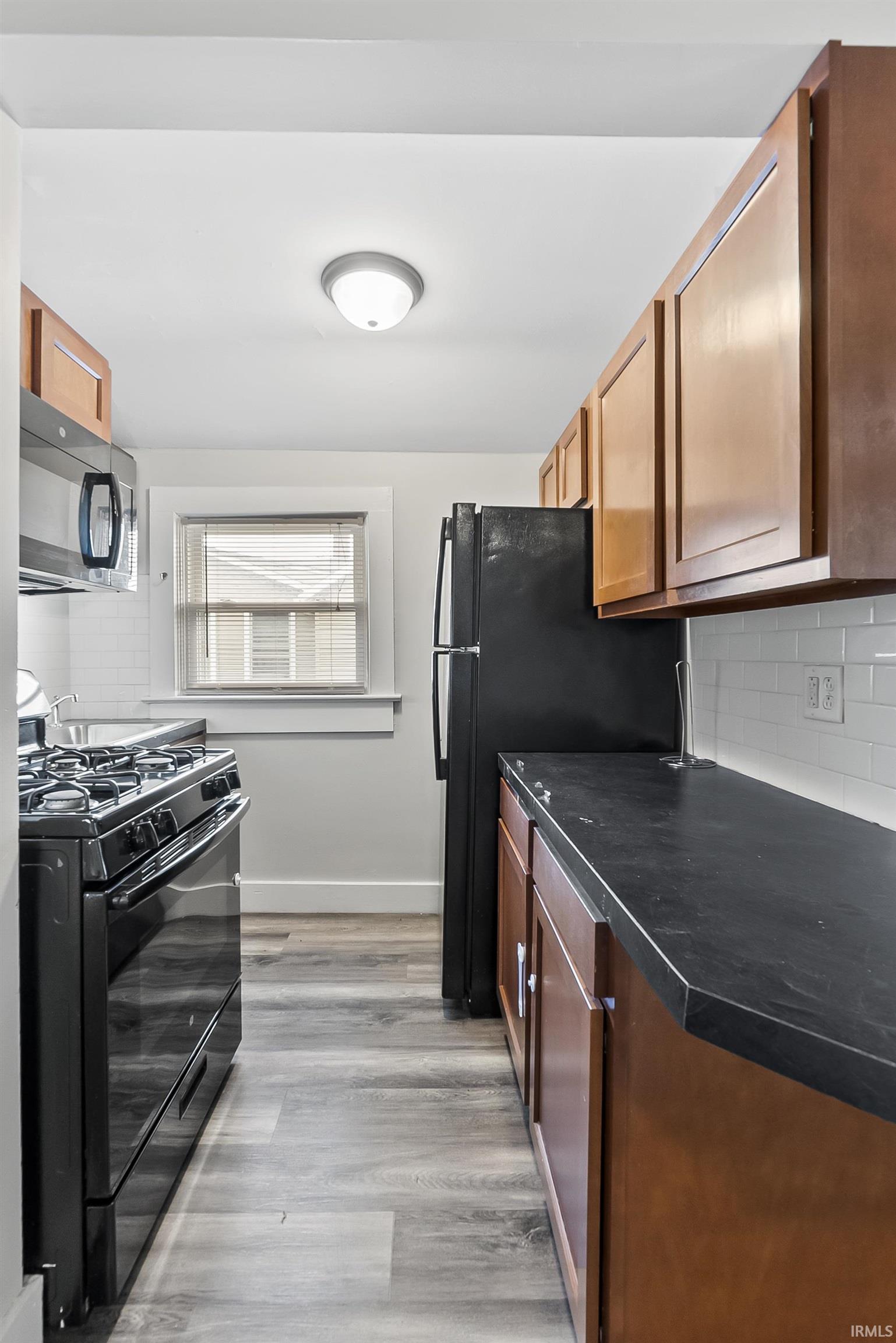 Photo 23 of 2404 N Clinton Street