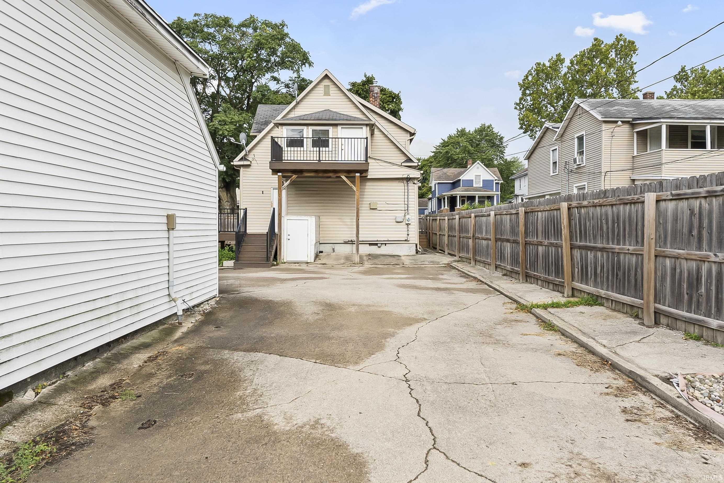 Photo 28 of 2404 N Clinton Street