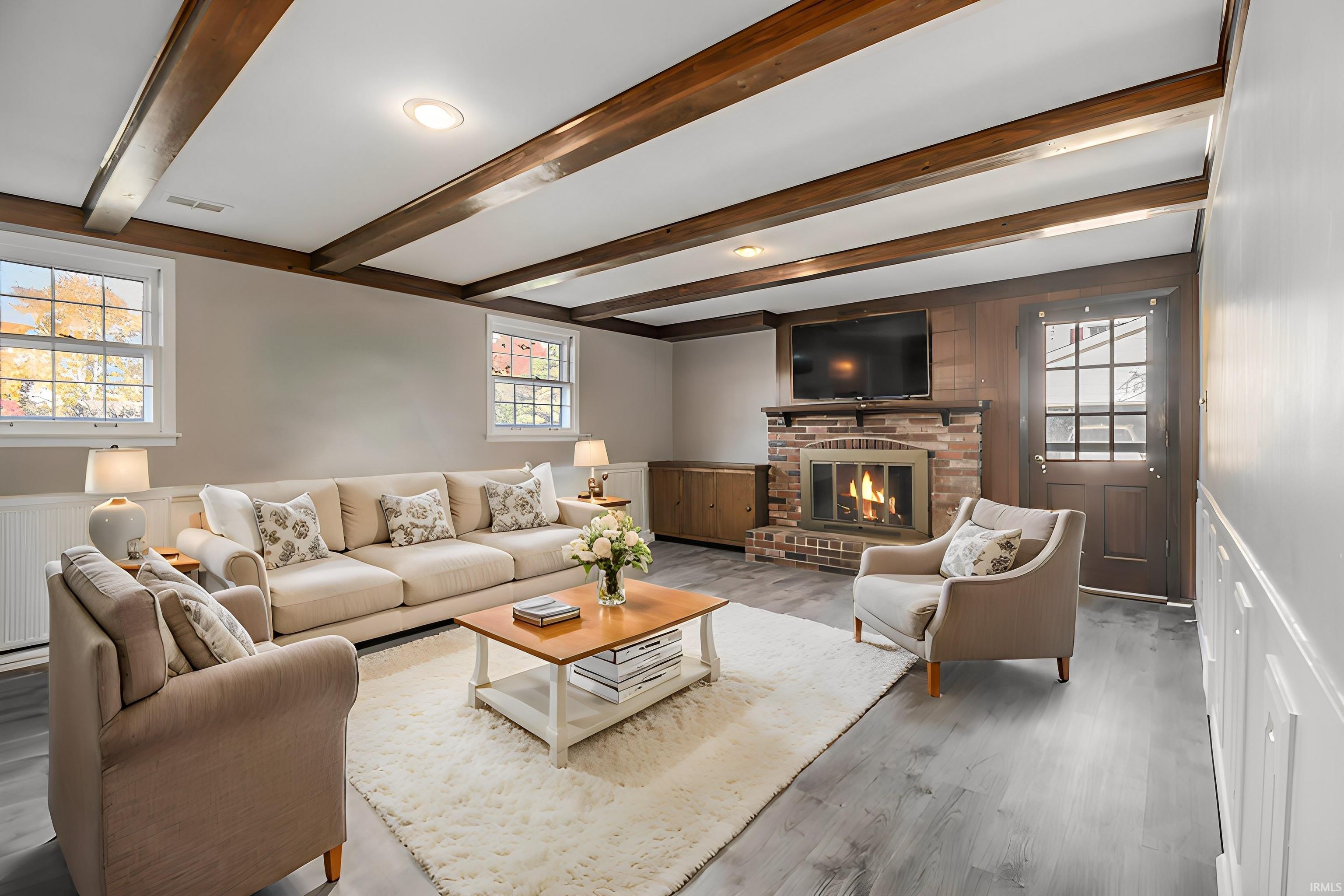 Photo 4 of 3009 East Lake Drive South