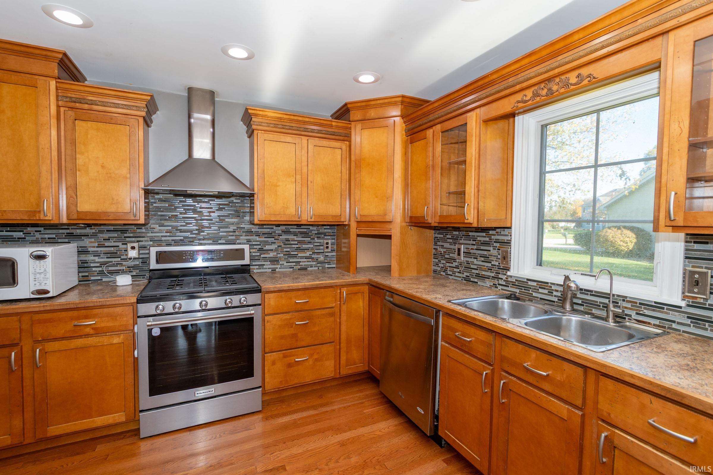 Photo 13 of 18962 Fillmore Drive