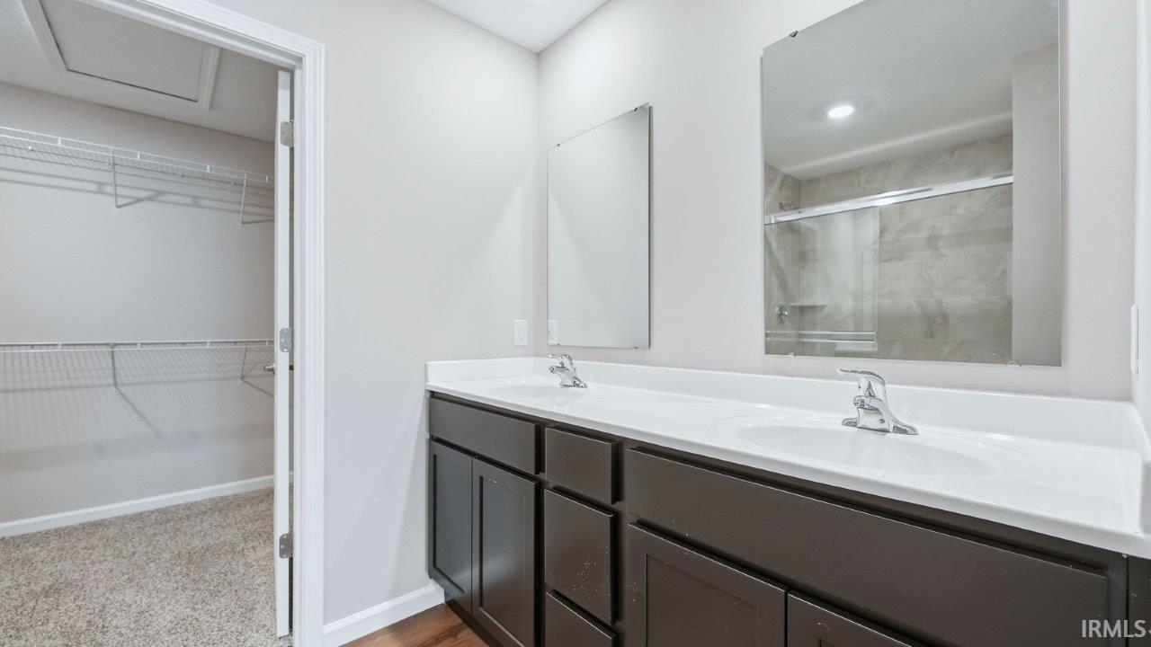 Photo 17 of 1004 Butler Lake Court