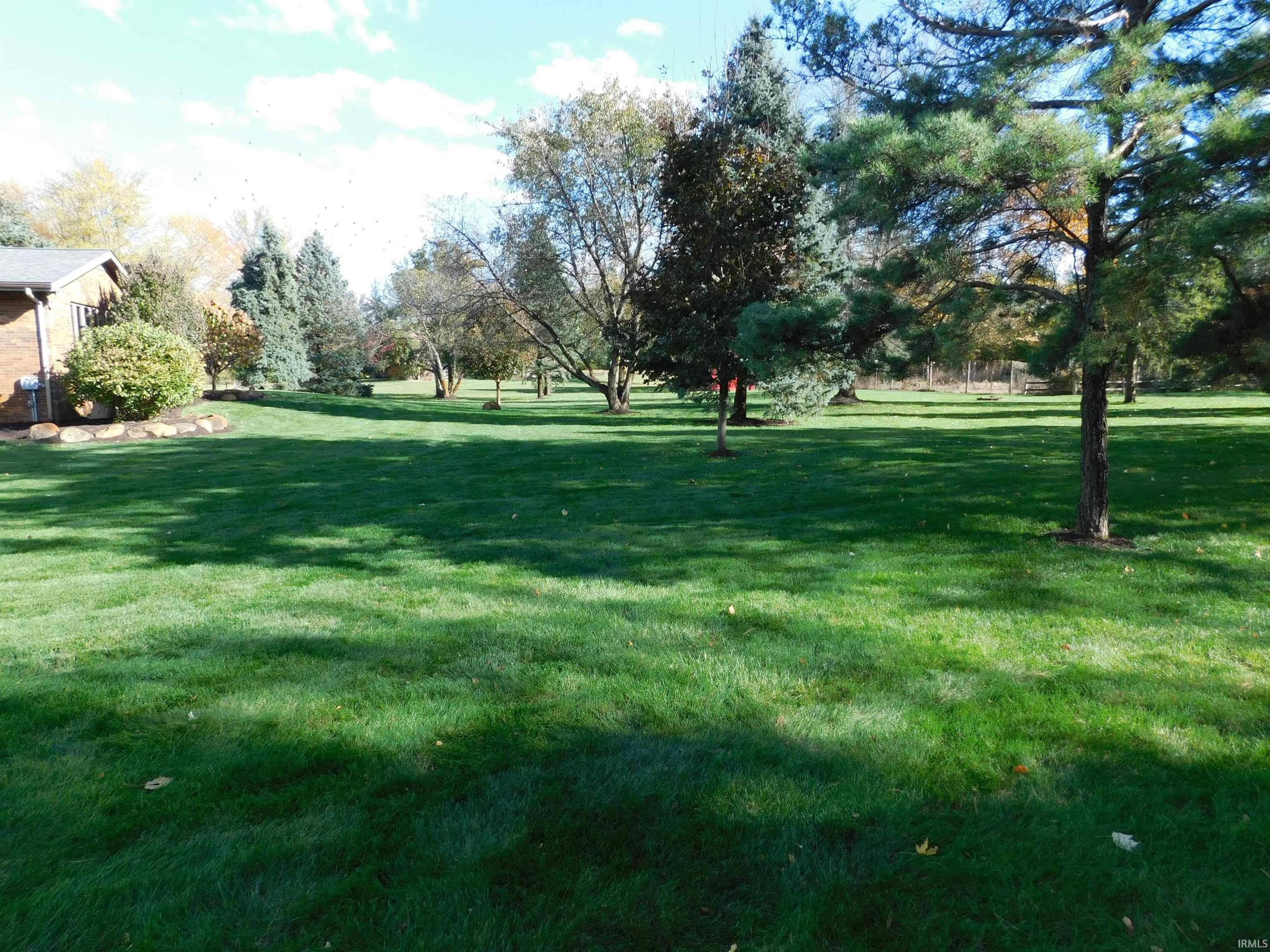 Photo 33 of 102 Southfield Road