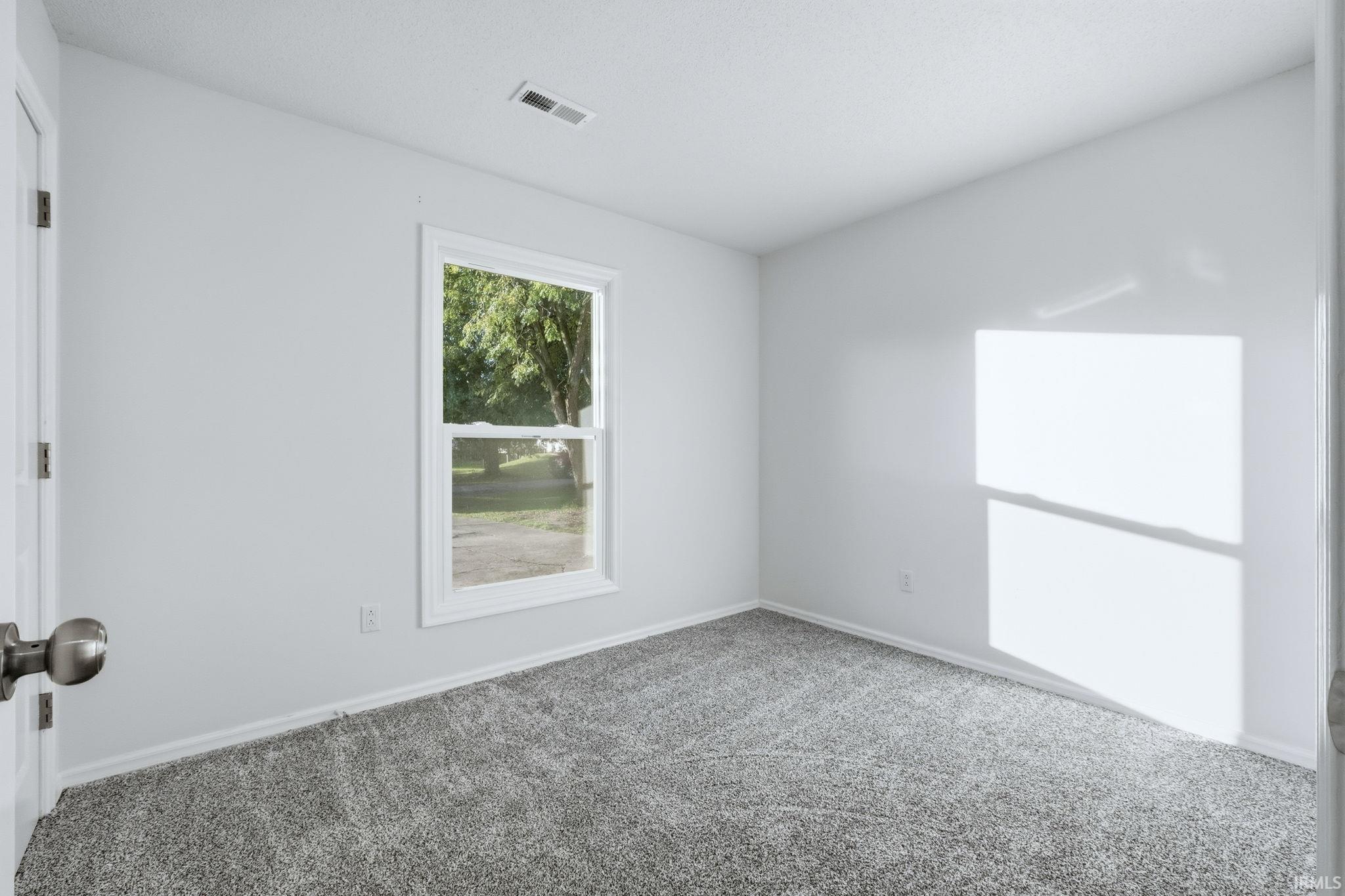 Photo 17 of 1004 Fall Creek Avenue