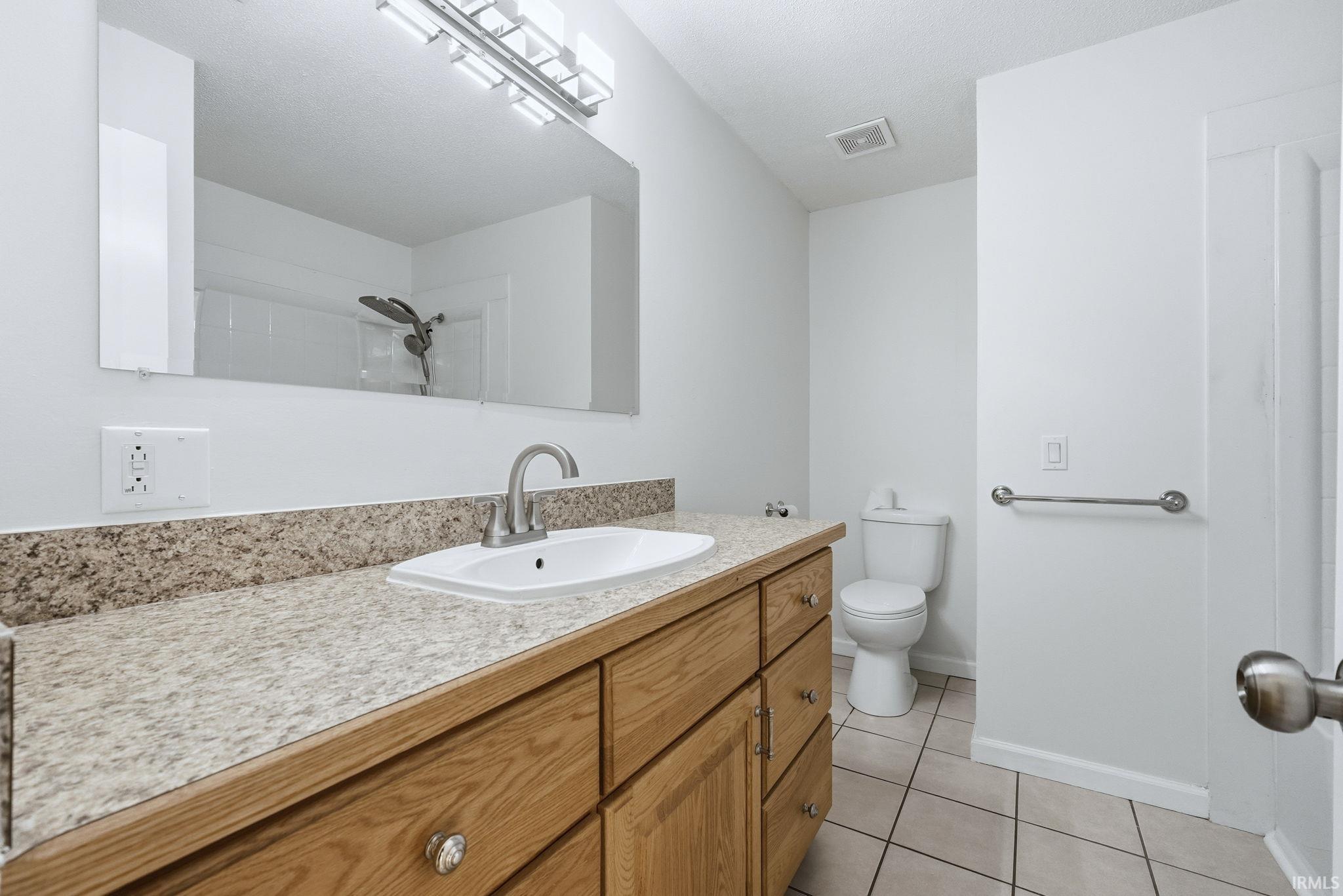 Photo 18 of 1004 Fall Creek Avenue