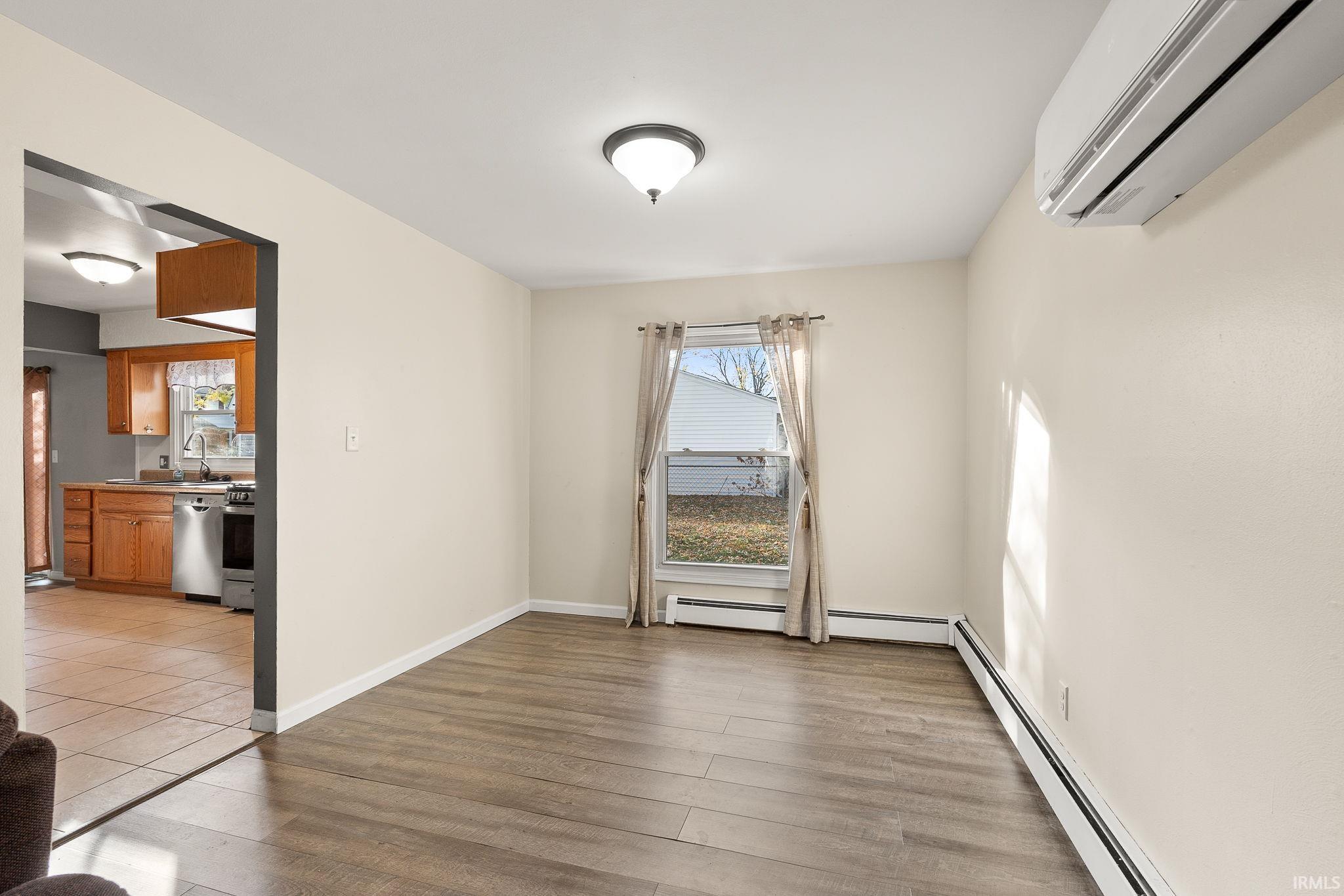 Photo 5 of 6830 Elmbrook Drive