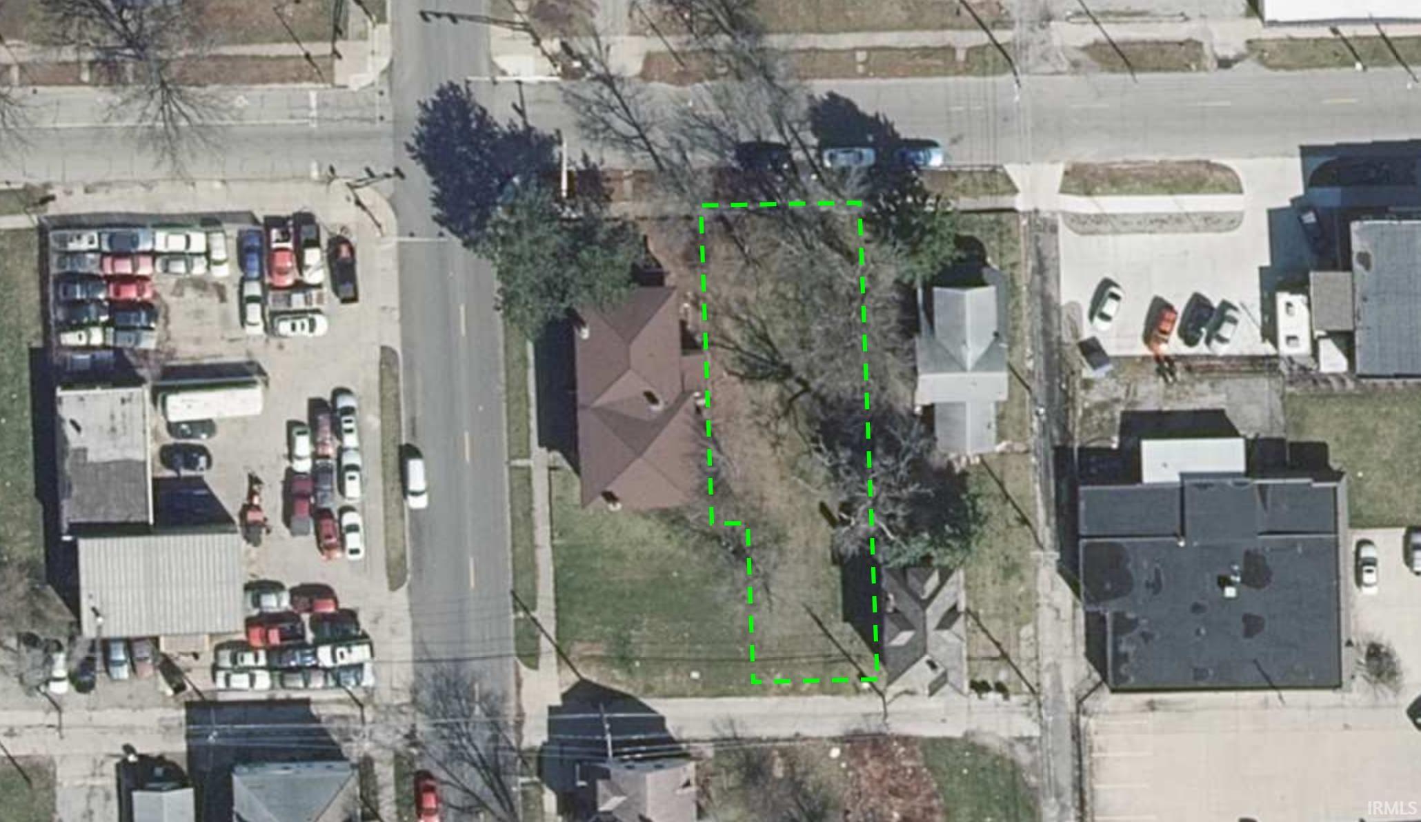 Photo 2 of 123 W Williams Street