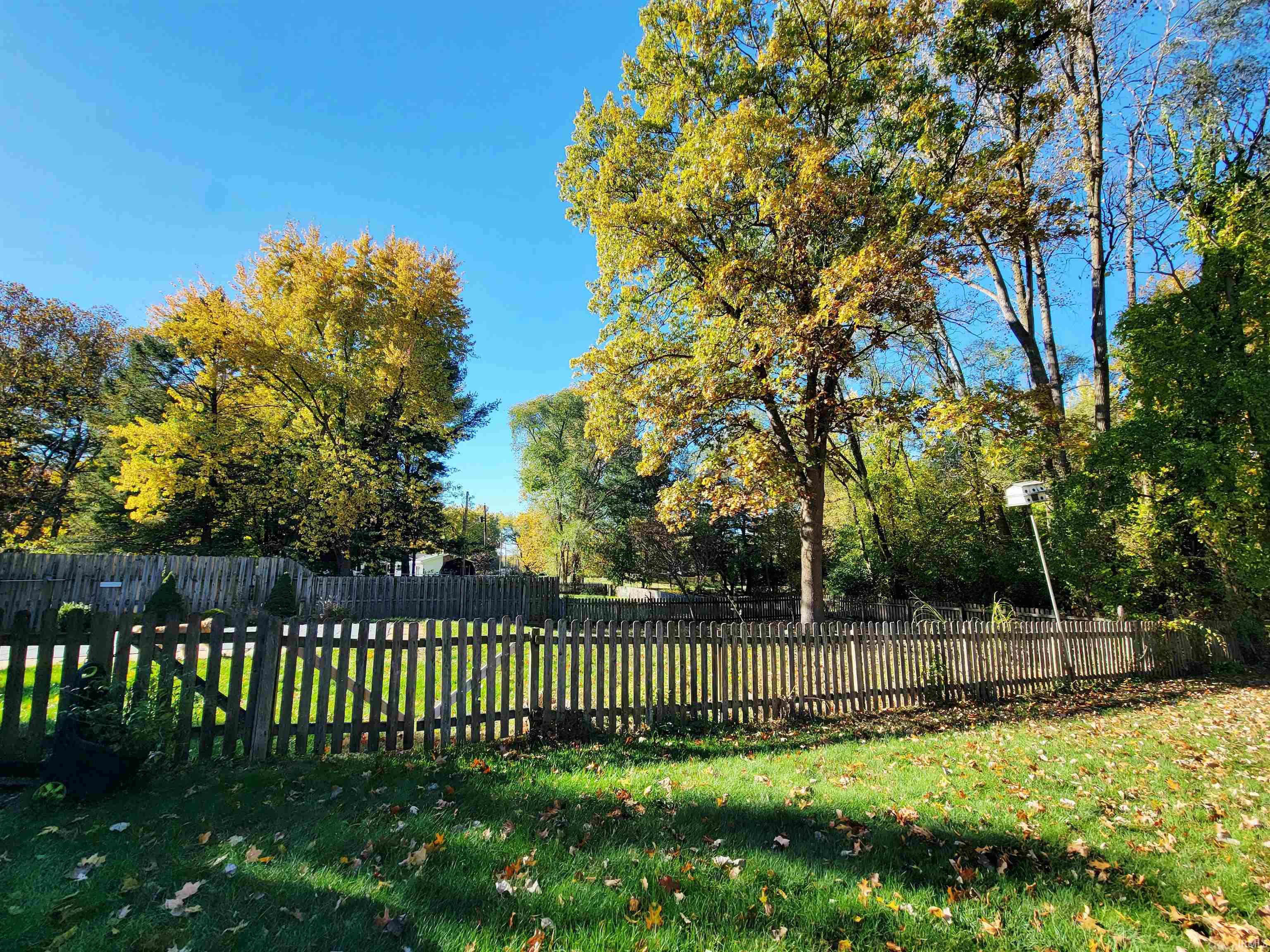 Photo 5 of 23057 Sheri Lane