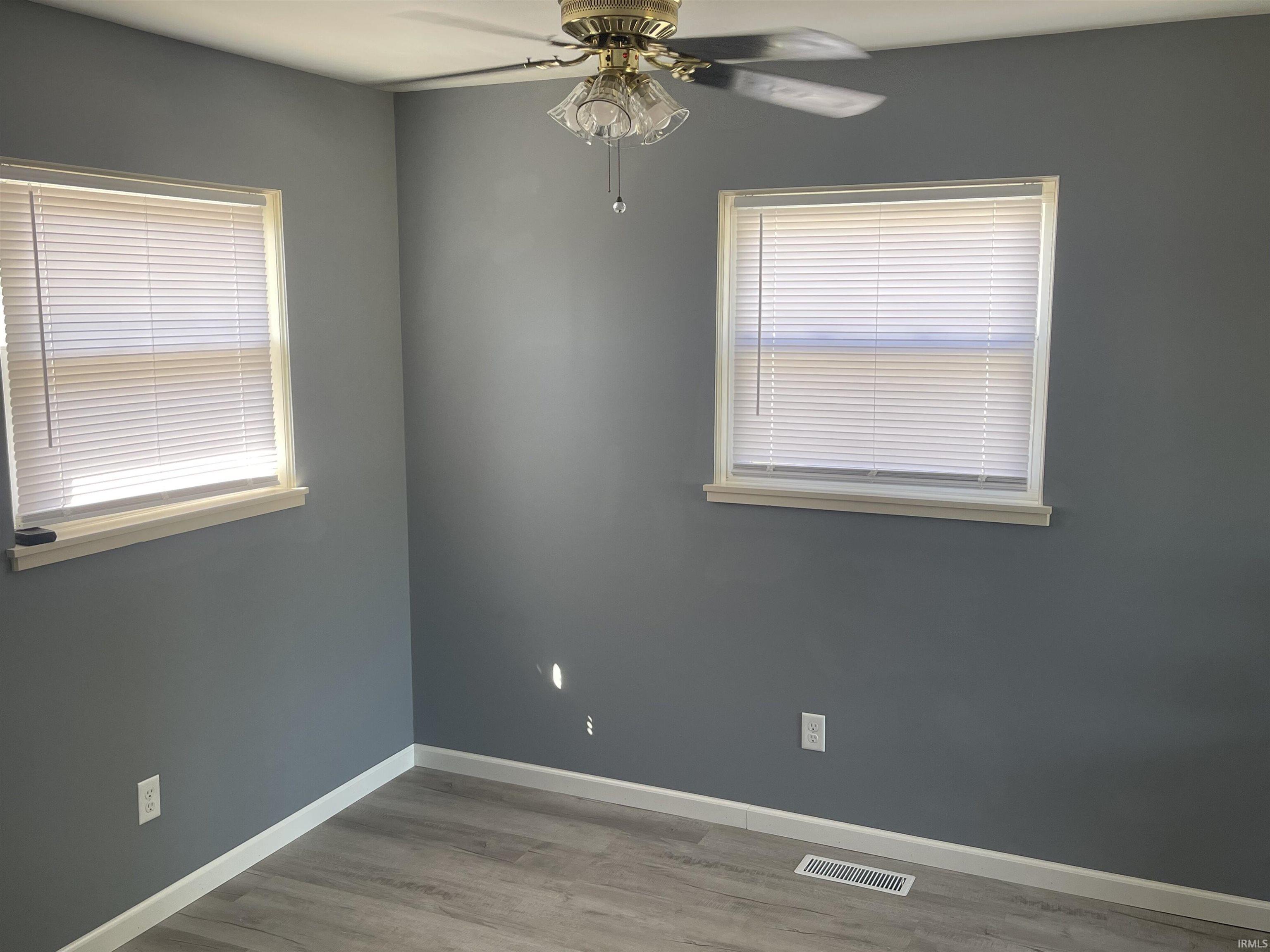 Photo 10 of 2215 Saint Louis Avenue