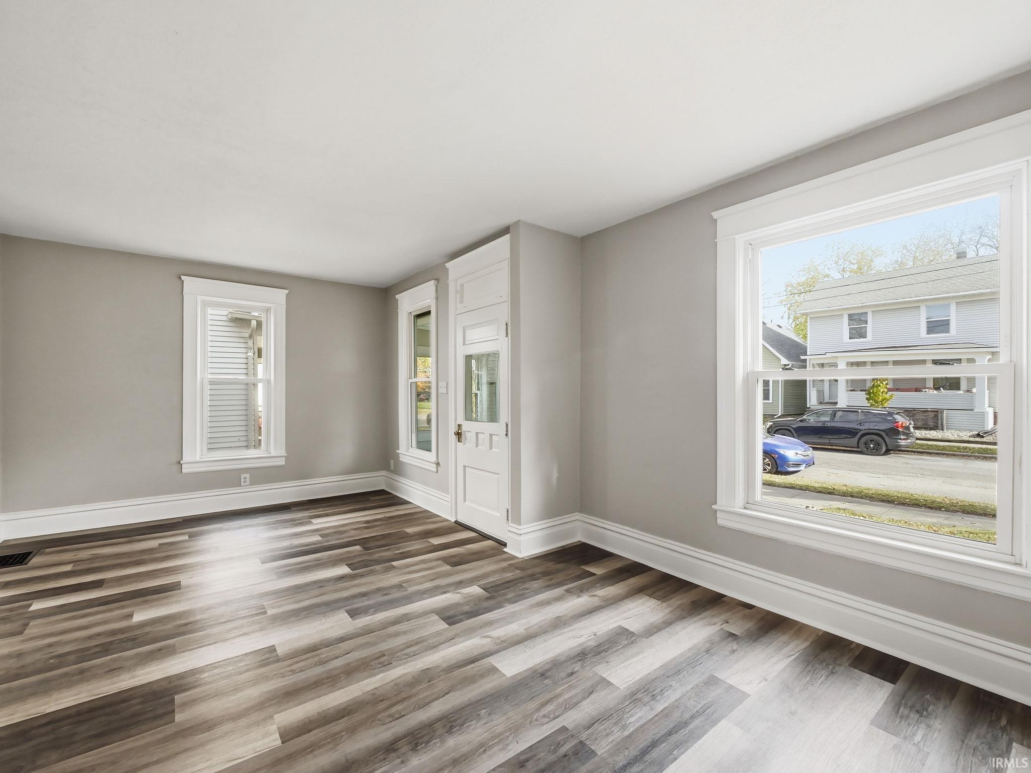 Photo 7 of 3222 Beaver Avenue