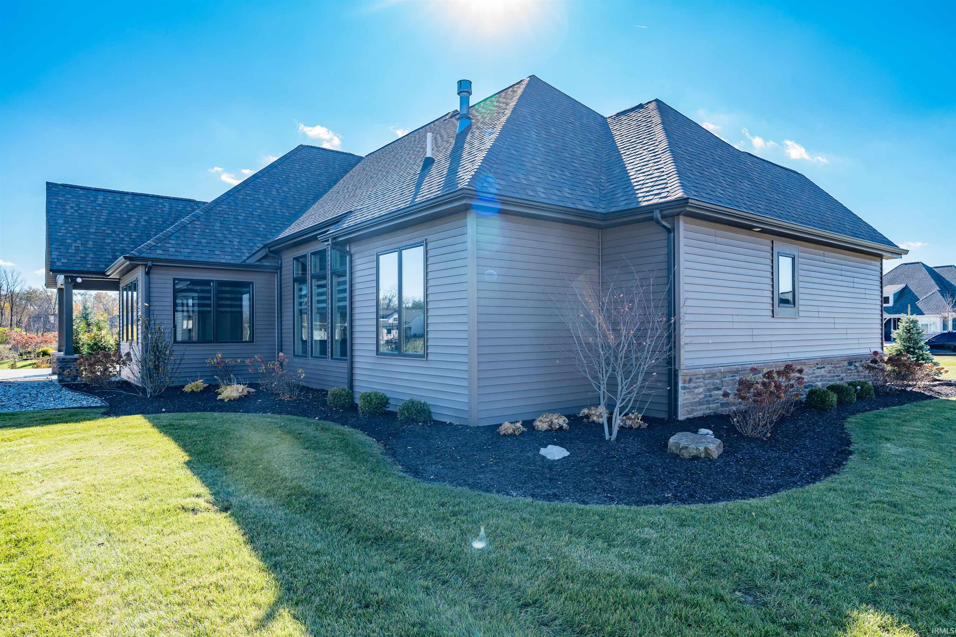 Photo 5 of 16570 Chilton Cove