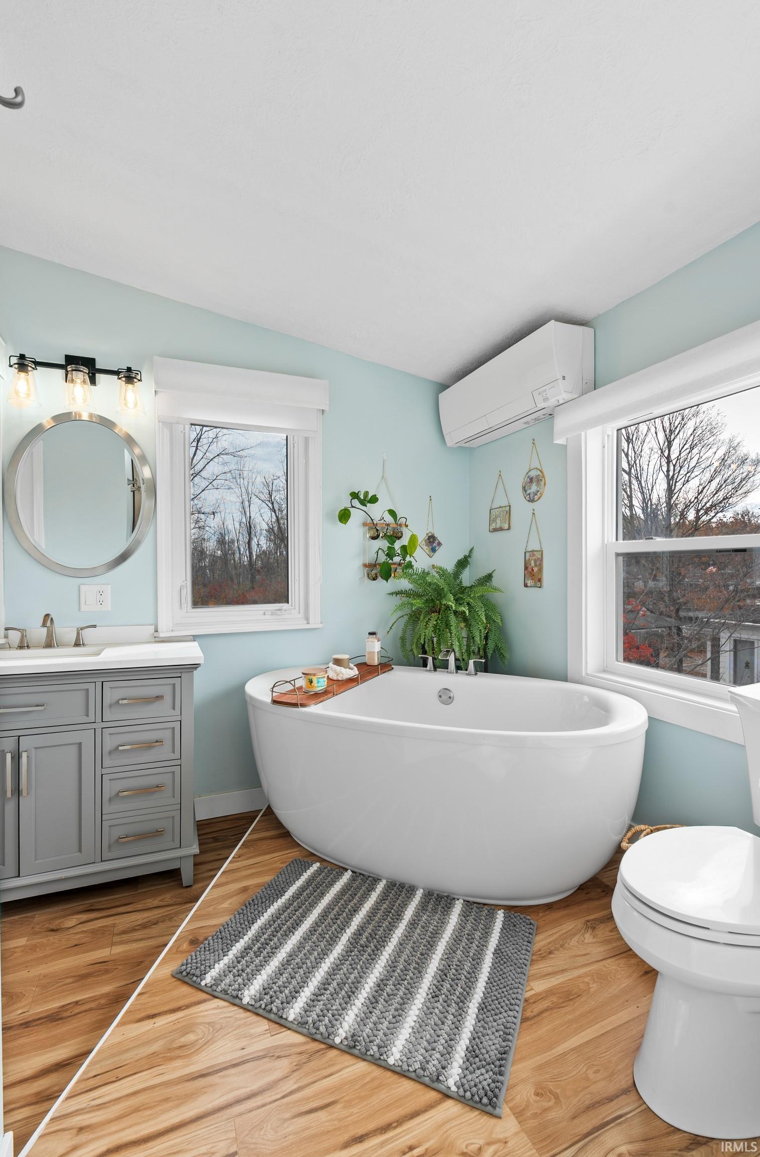 Photo 27 of 10492 N Elwood Avenue