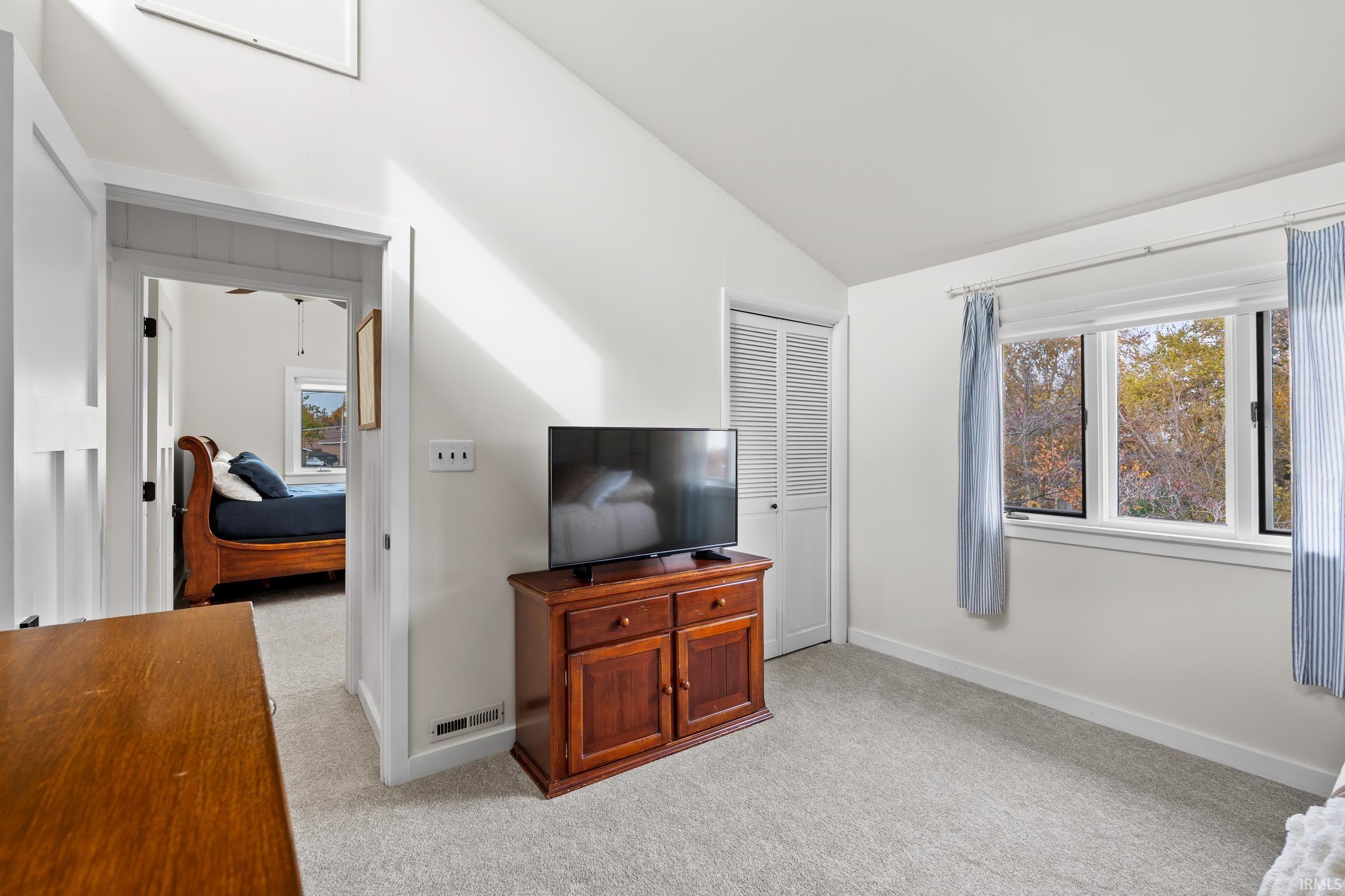 Photo 31 of 10492 N Elwood Avenue