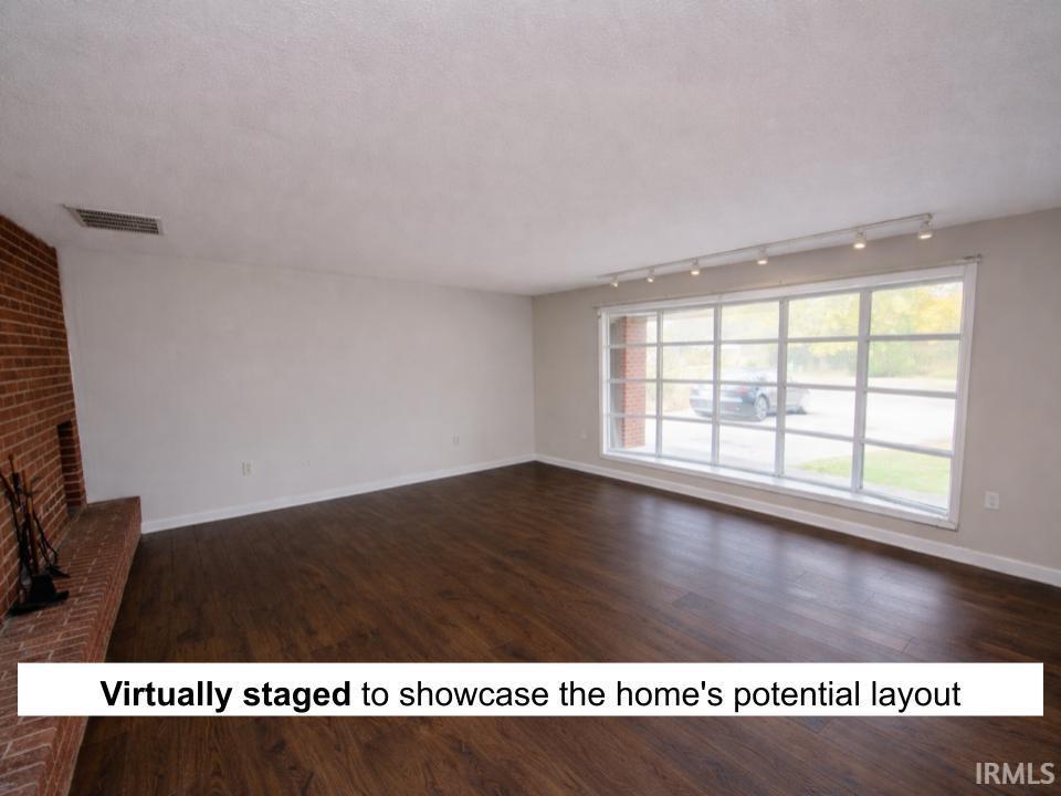 Homes for sale in Rossville, IN | 8615 W State Rd 26, Rossville, IN 46065 | MLS# 202545199