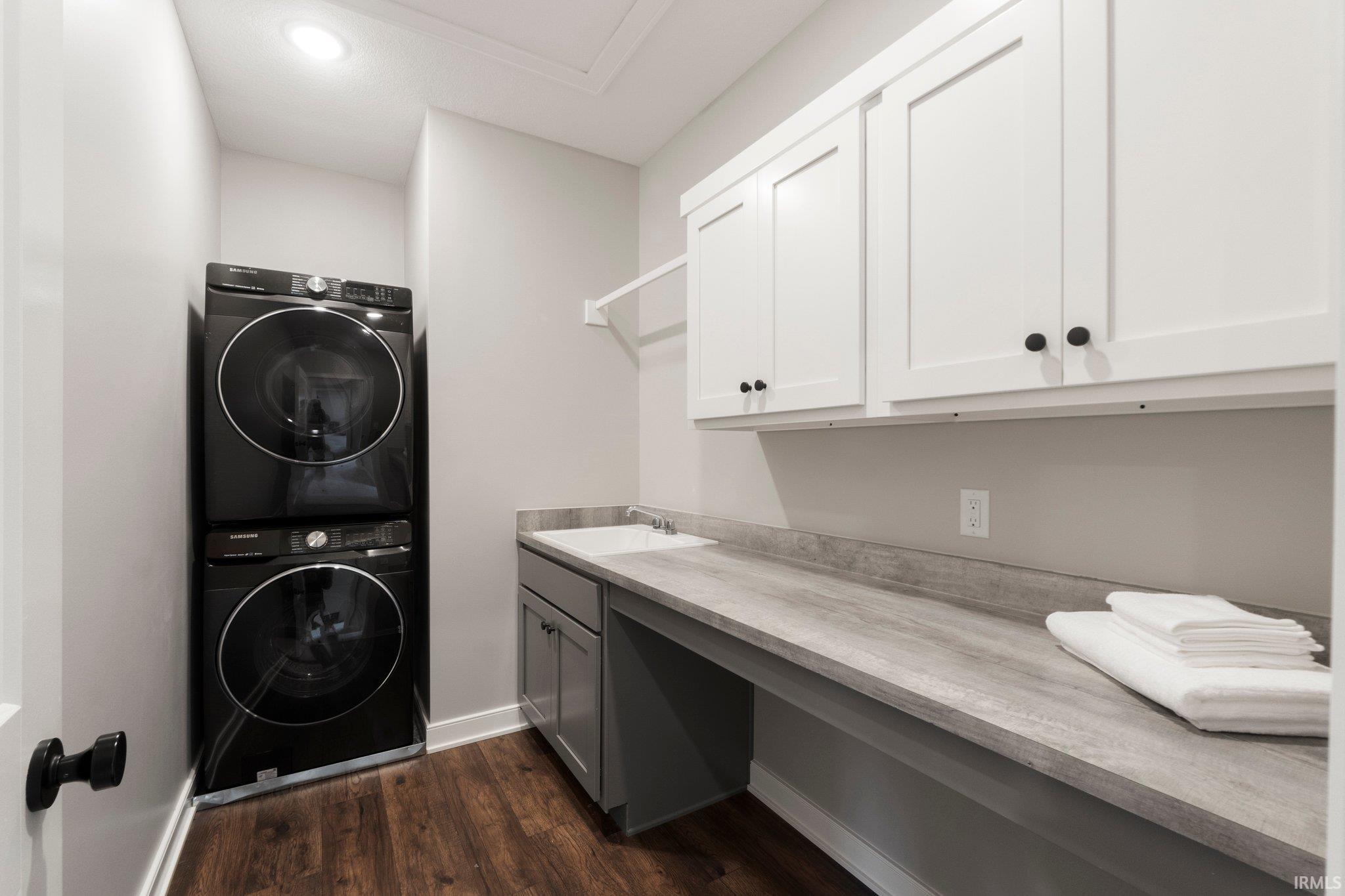 Photo 27 of 18015 Tullymore Lane