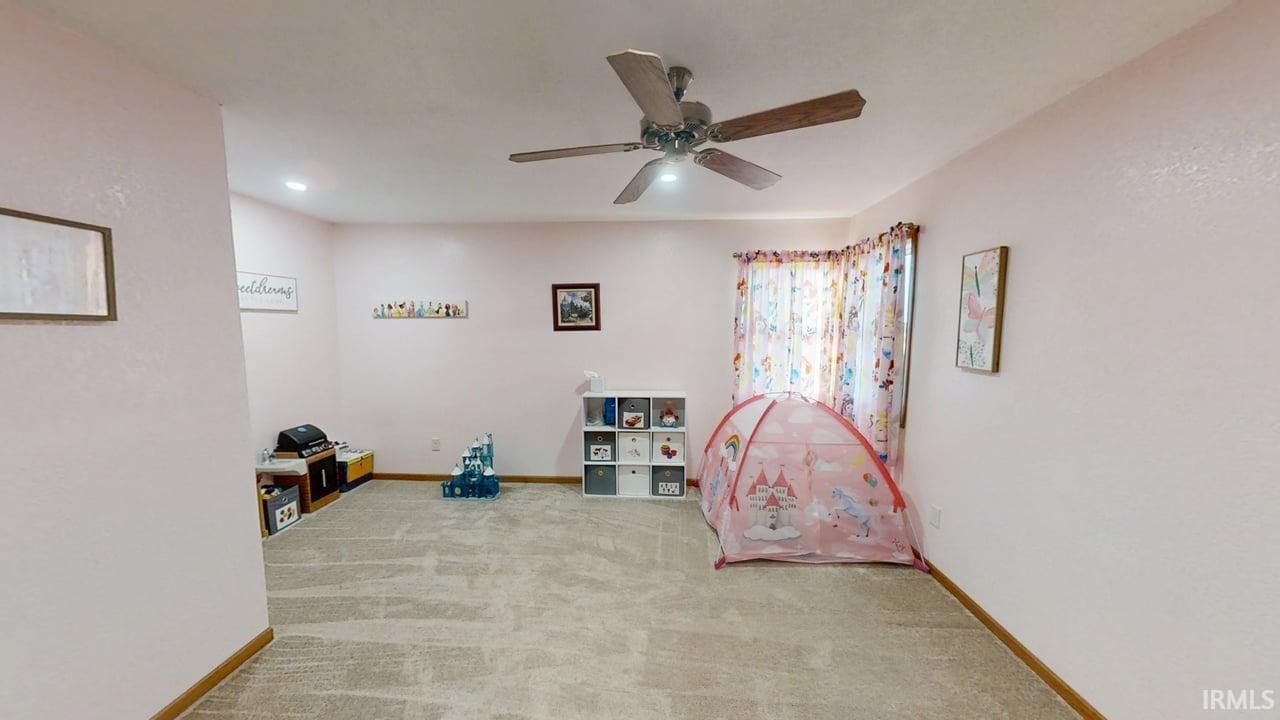 Upstairs Bedroom with closet